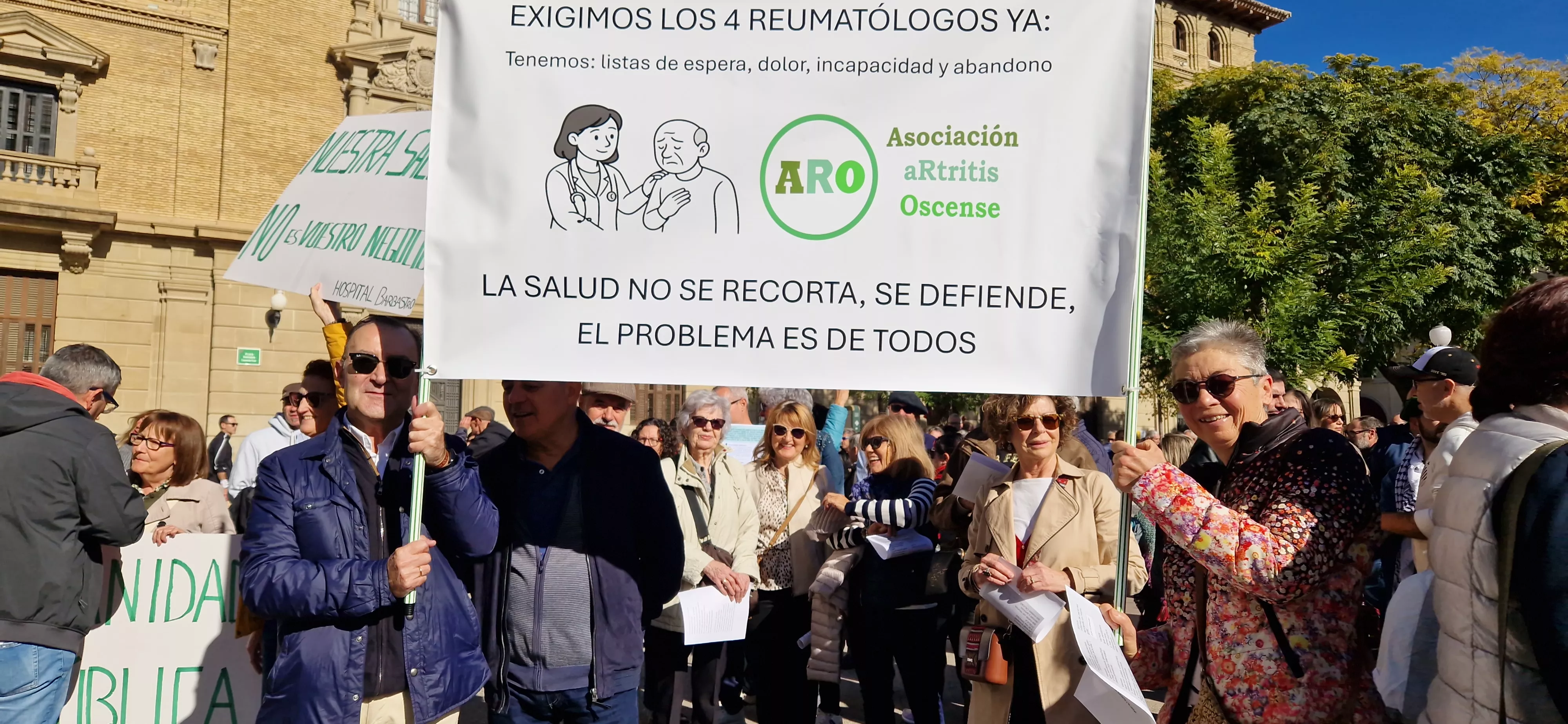 Concentración por la sanidad pública en Huesca. Foto Myriam Martínez