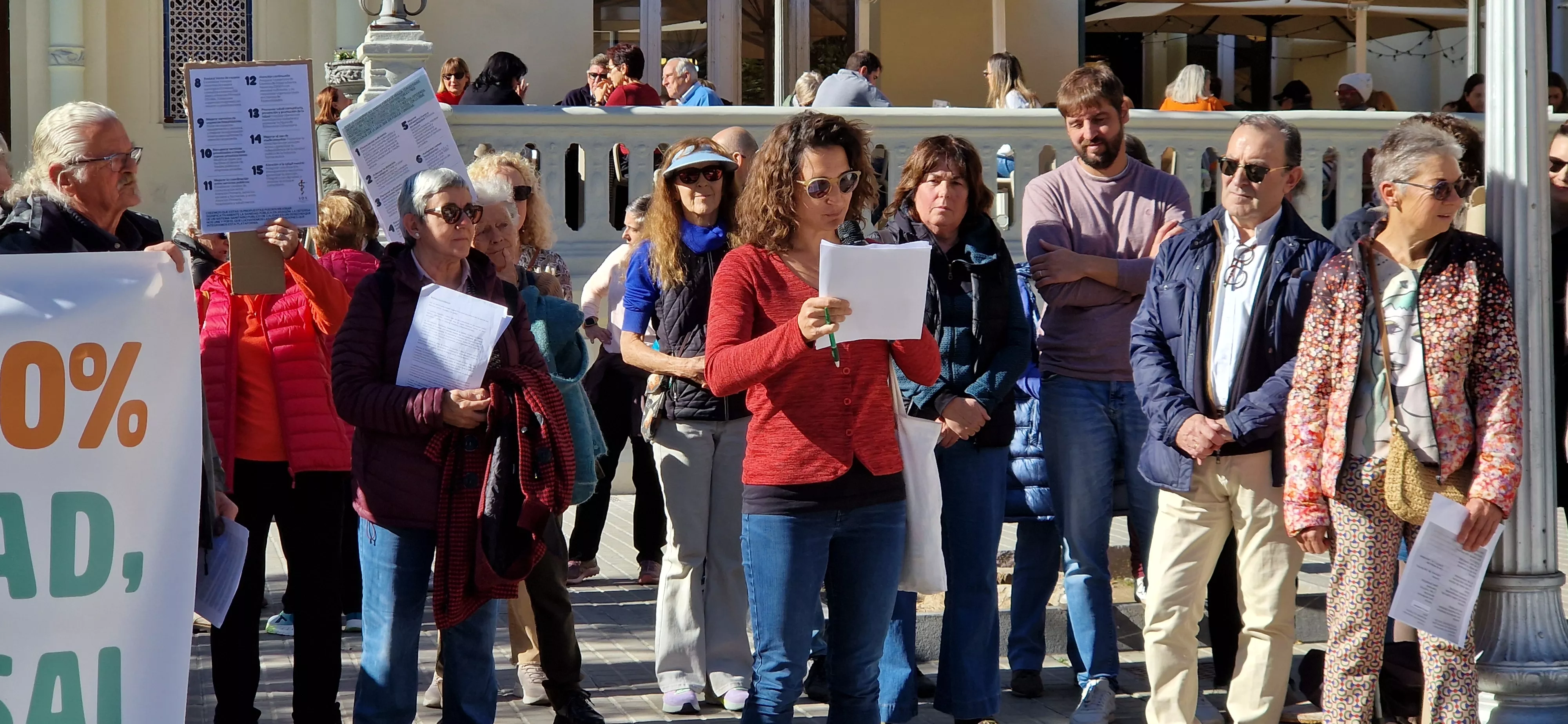 Concentración por la sanidad pública en Huesca. Foto Myriam Martínez