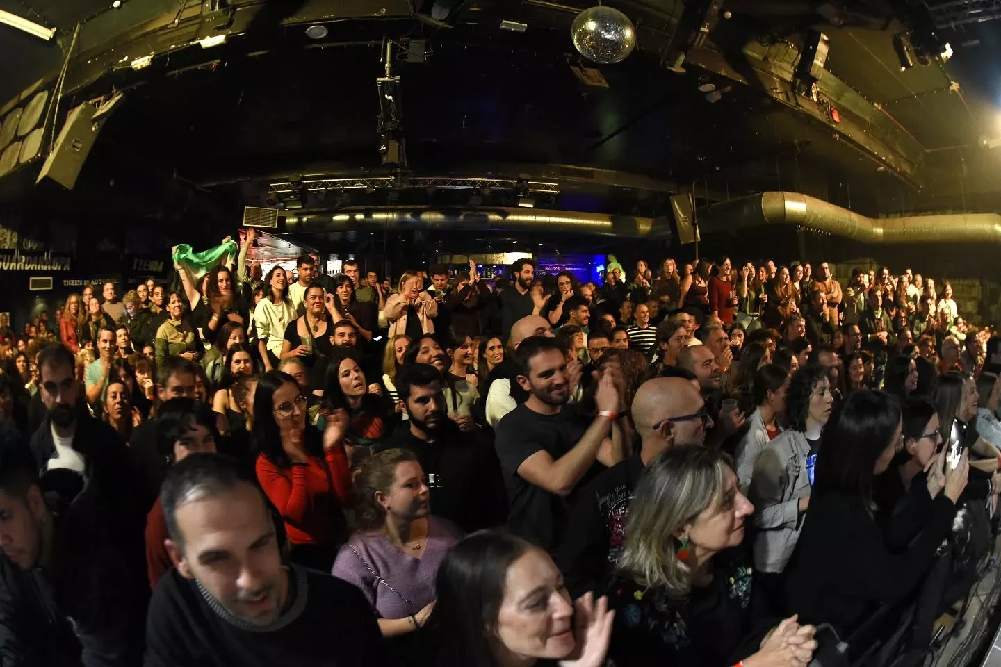 Celebración de Extrarradios en Almudévar.