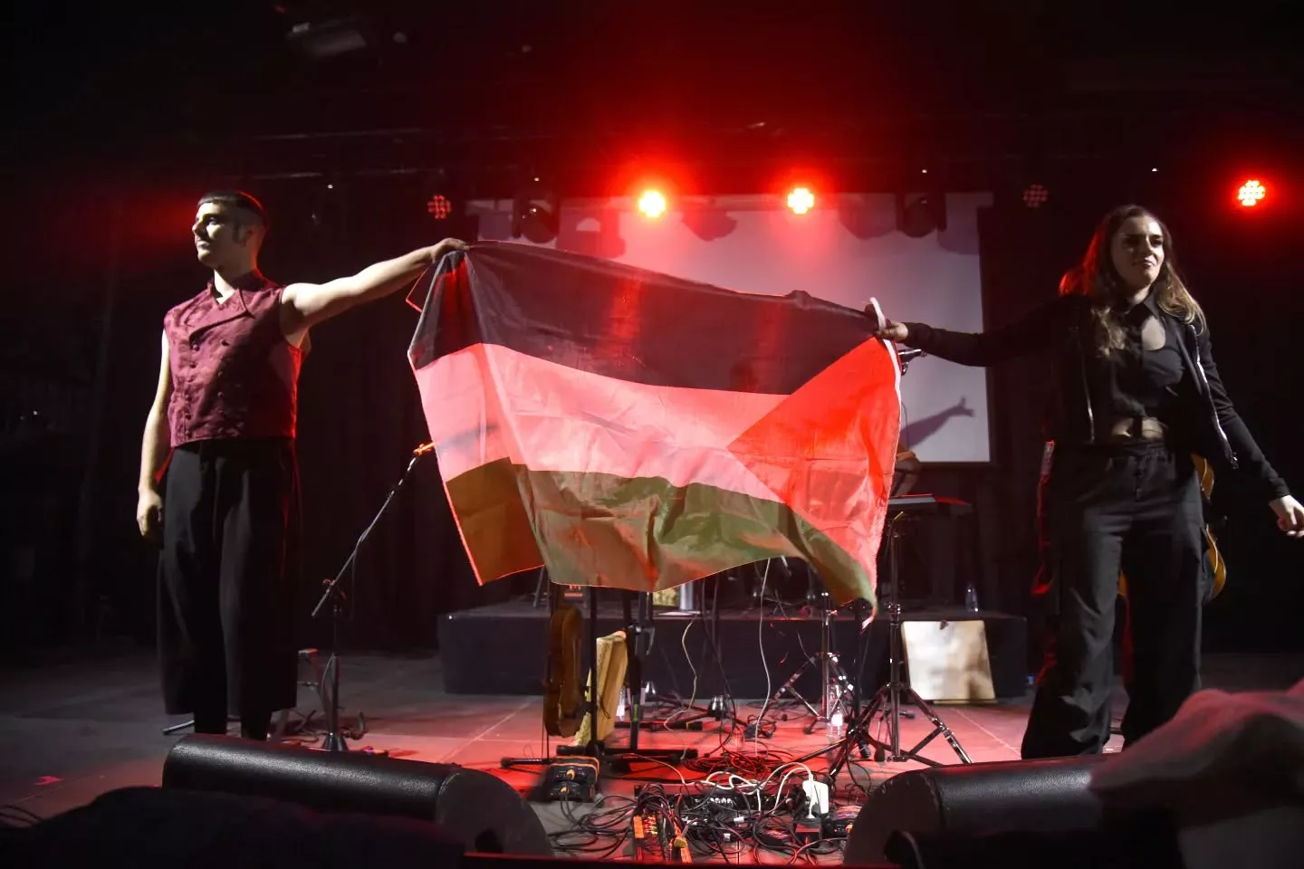 Celebración de Extrarradios en Almudévar.