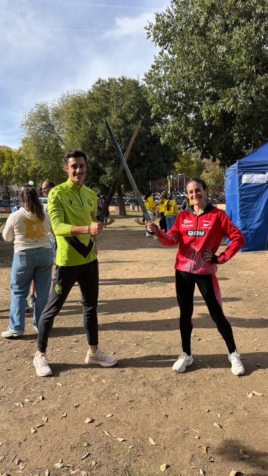 Jorge Torre y Cristina Espejo, los mejores espadachines en Toledo.