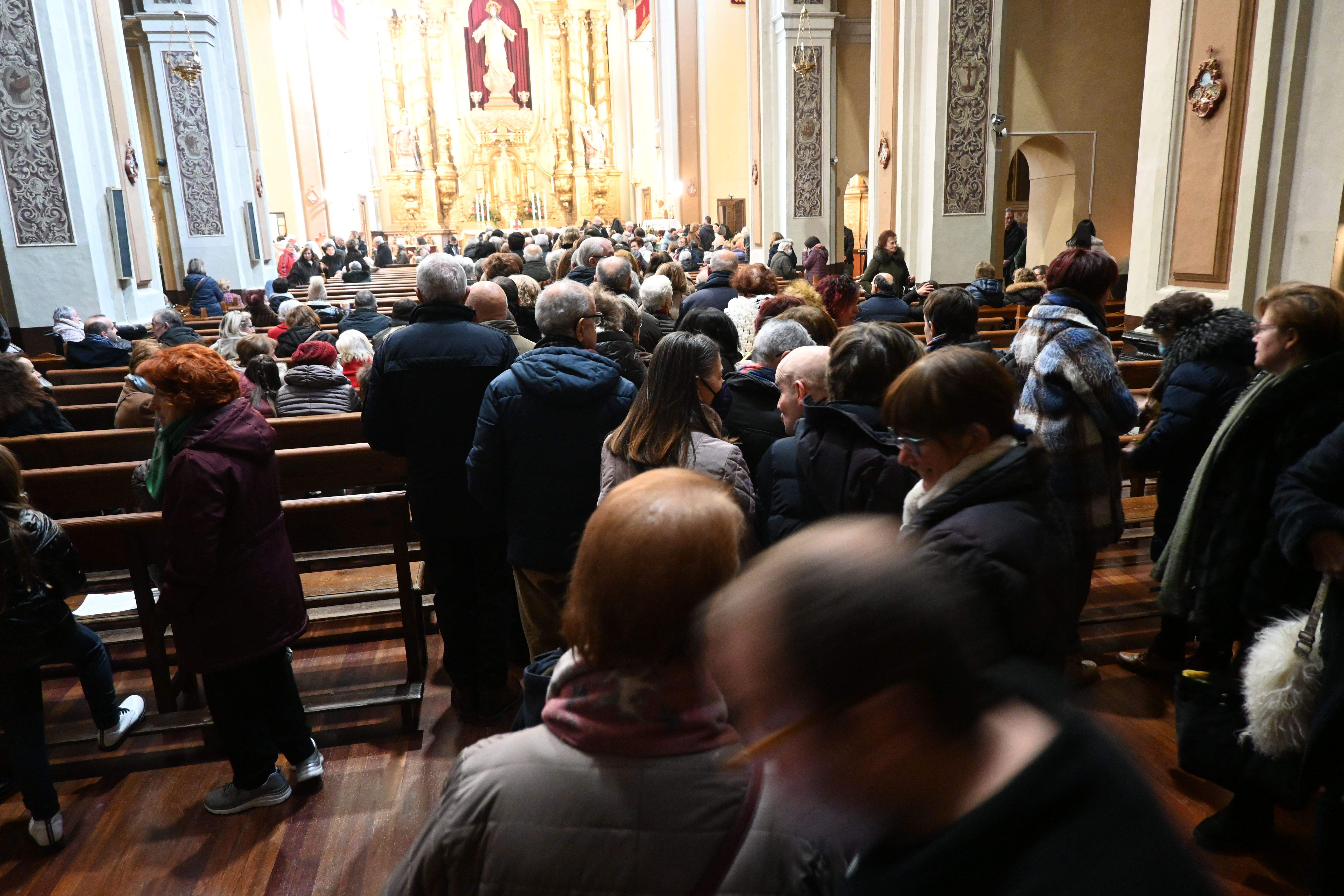 Misa pontifical en San Vicente