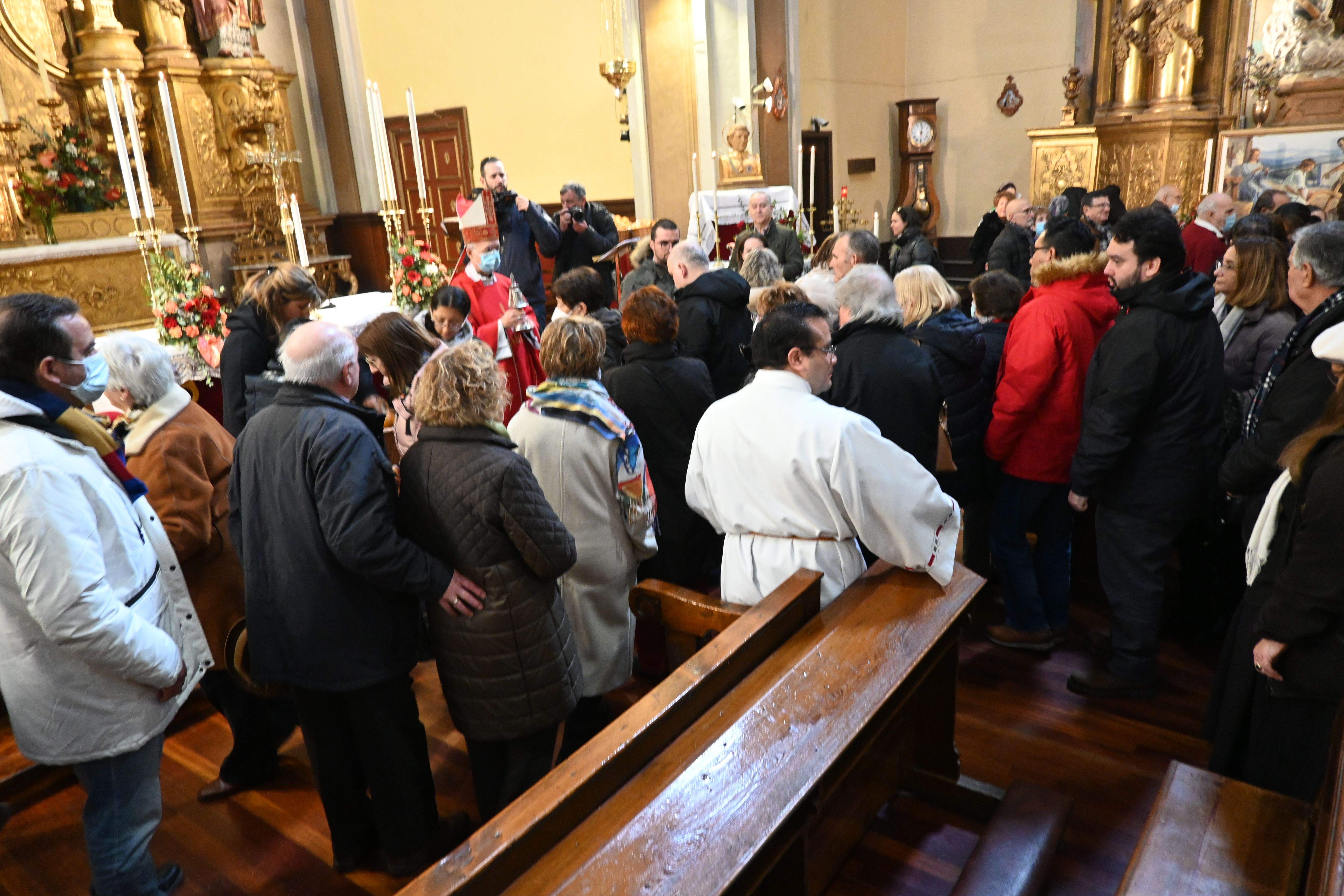 Misa pontifical en San Vicente