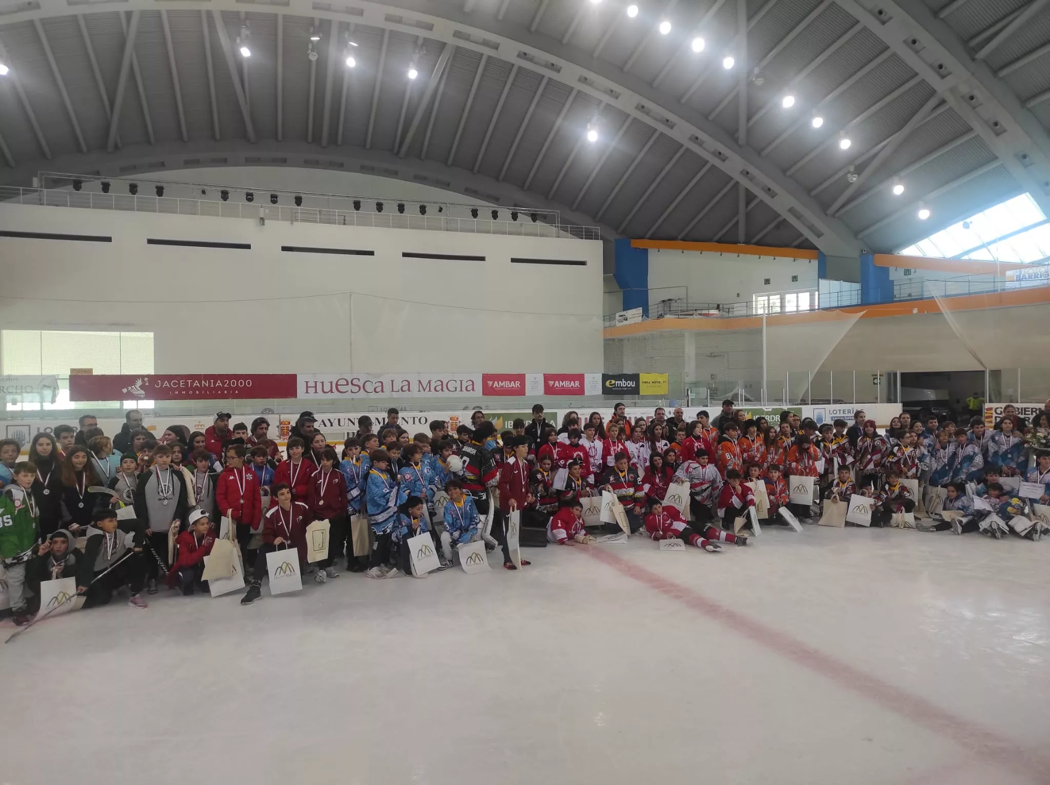 El Memorial Manolo Santoro del Hielo Jaca, un torneo referente El Memorial Manolo Santoro del Hielo Jaca, un torneo referente