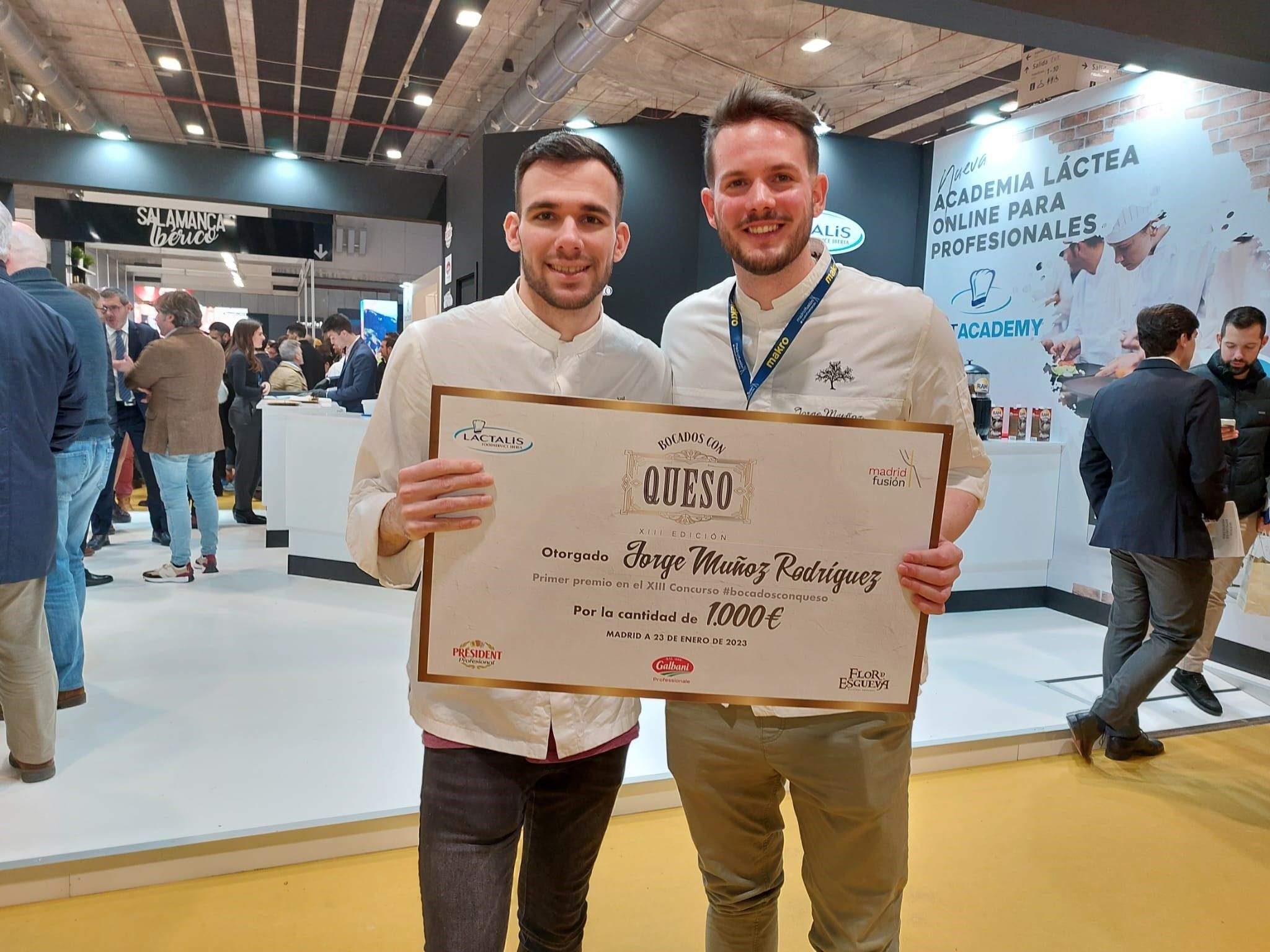 Cristian Mor y Jorge Muñoz, ganadores del Concurso de Bocados con Queso en Madrid Fusión