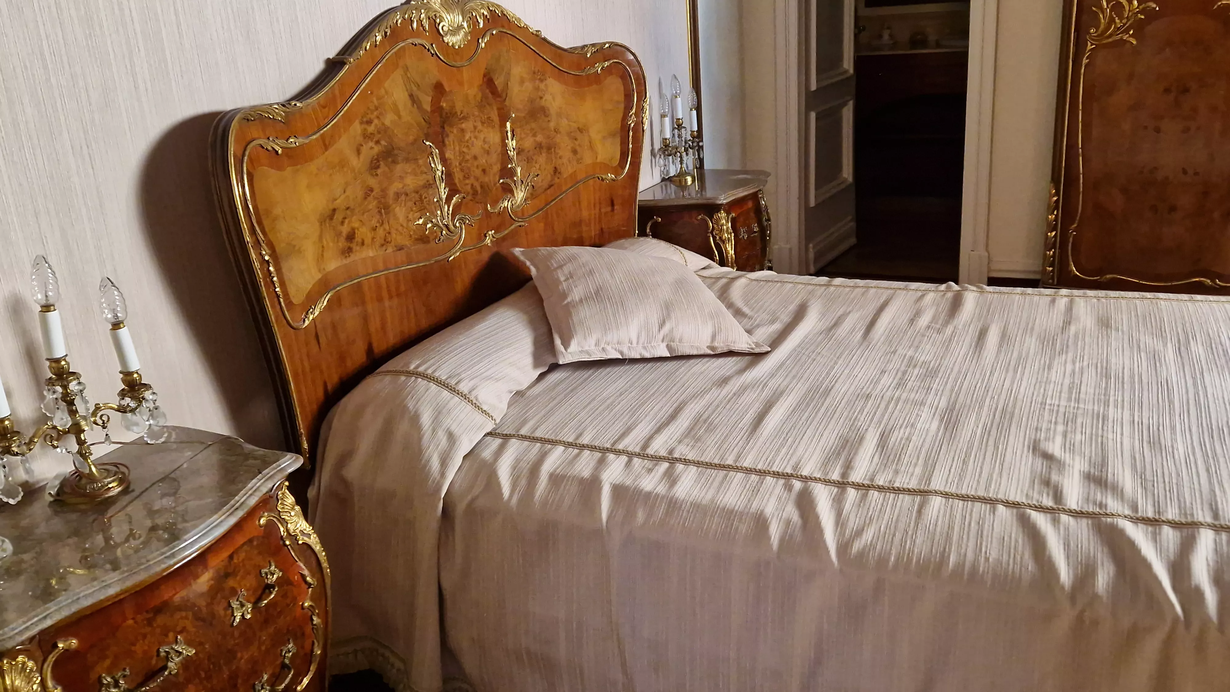 La casa de la Subdelegación del Gobierno en Huesca. Foto Myriam Martínez