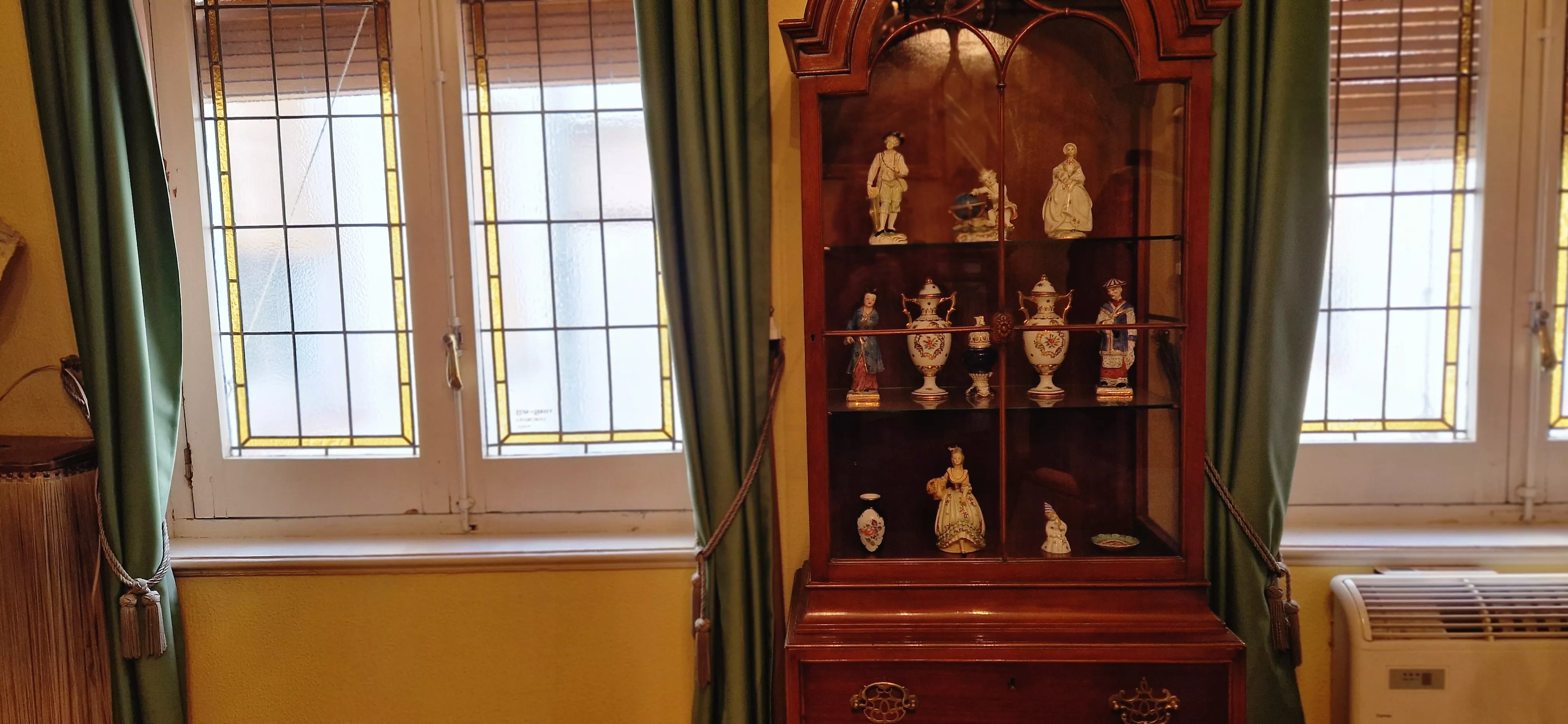 La casa de la Subdelegación del Gobierno en Huesca. Foto Myriam Martínez