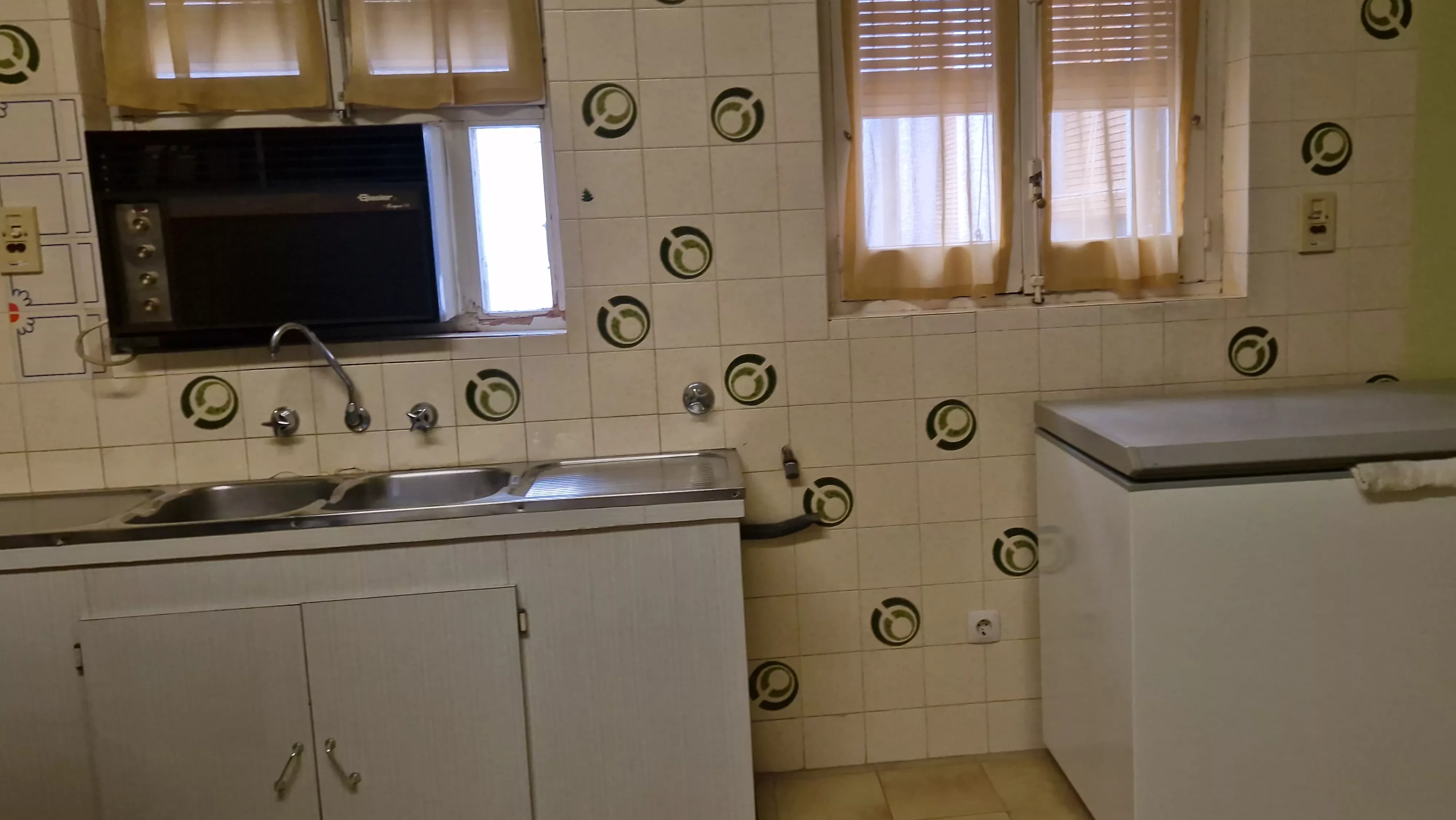 La casa de la Subdelegación del Gobierno en Huesca. Foto Myriam Martínez