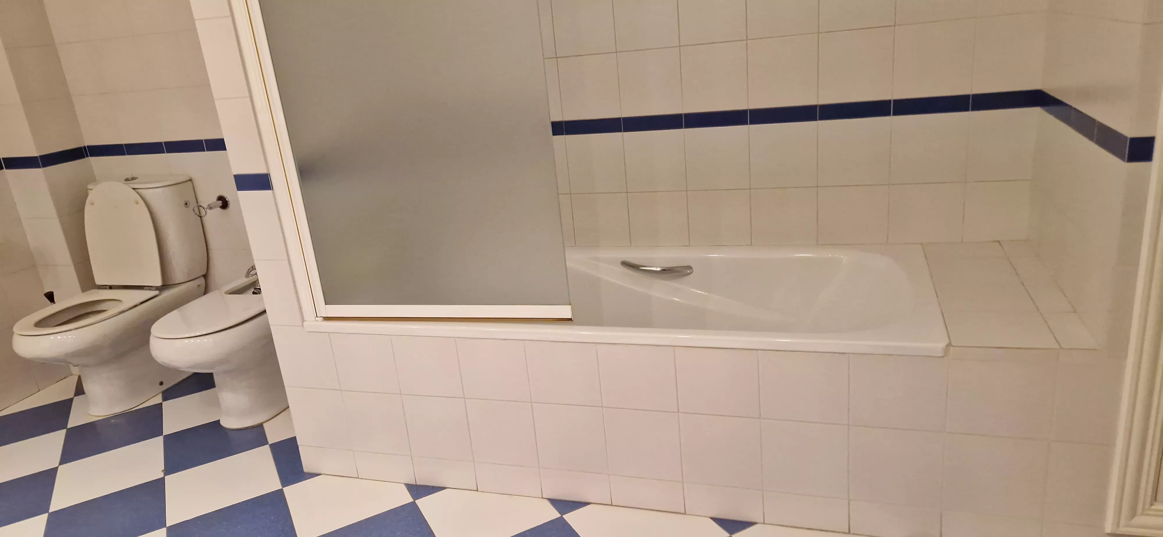 La casa de la Subdelegación del Gobierno en Huesca. Foto Myriam Martínez