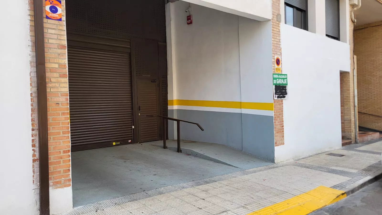 Garajes de la calle Joaquín Costa objeto del litigio