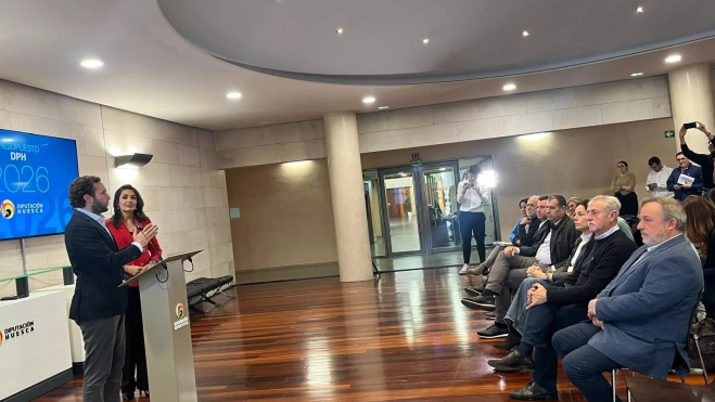 Asistentes a la presentación de los presupuestos de la DPH. Foto Mercedes Manterola Asistentes a la presentación de los presupuestos de la DPH. Foto Mercedes Manterola