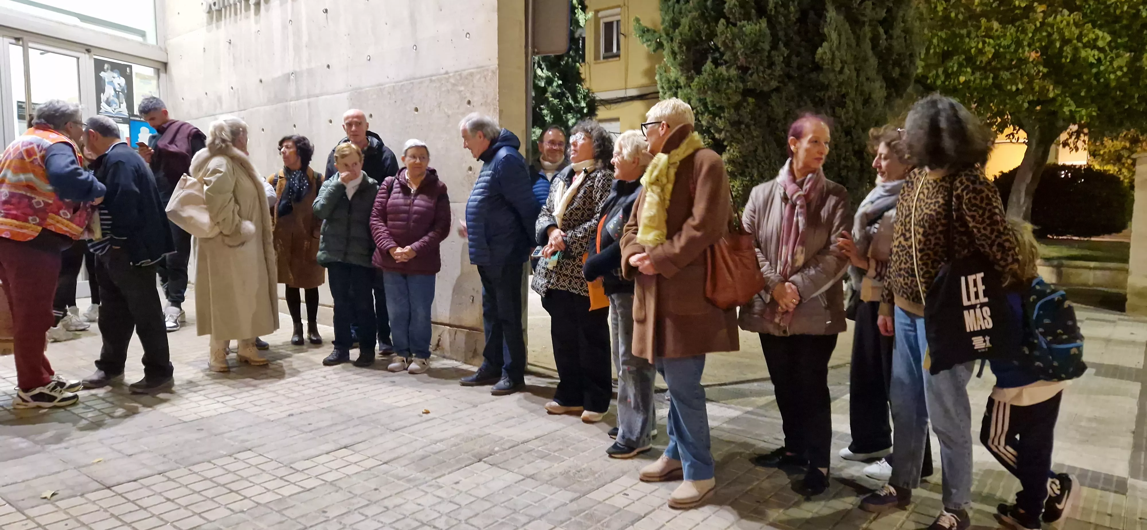 Nueva movilización por la Biblioteca Ramón J. Sender. Foto Myriam Martínez
