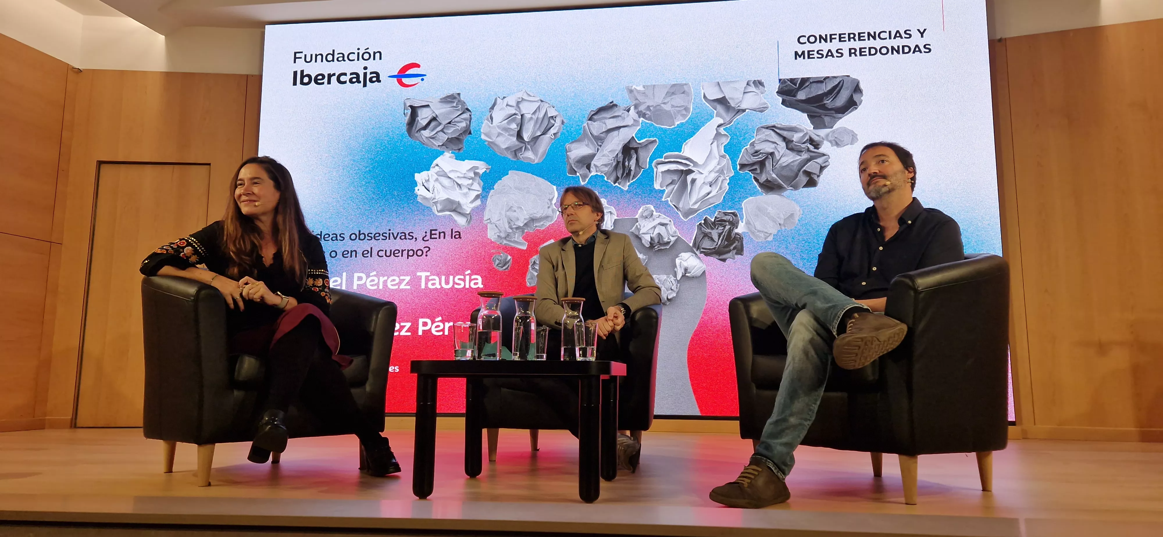 Esther Pérez, Javier Olivera y Daniel Pérez. Foto Myriam Martínez