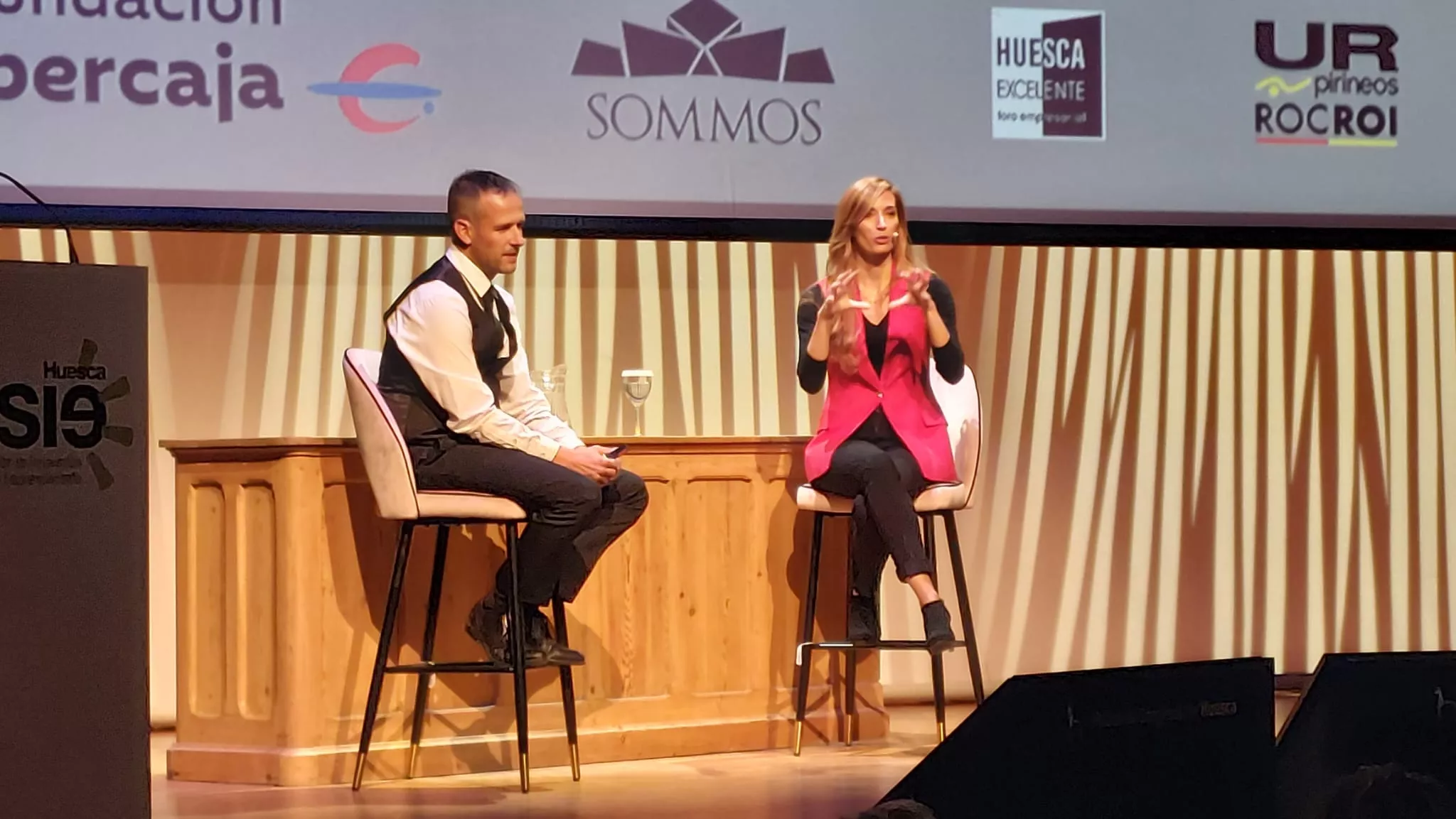 Sergio Bernués y Lorena Escuer Sergio Bernués y Lorena Escuer