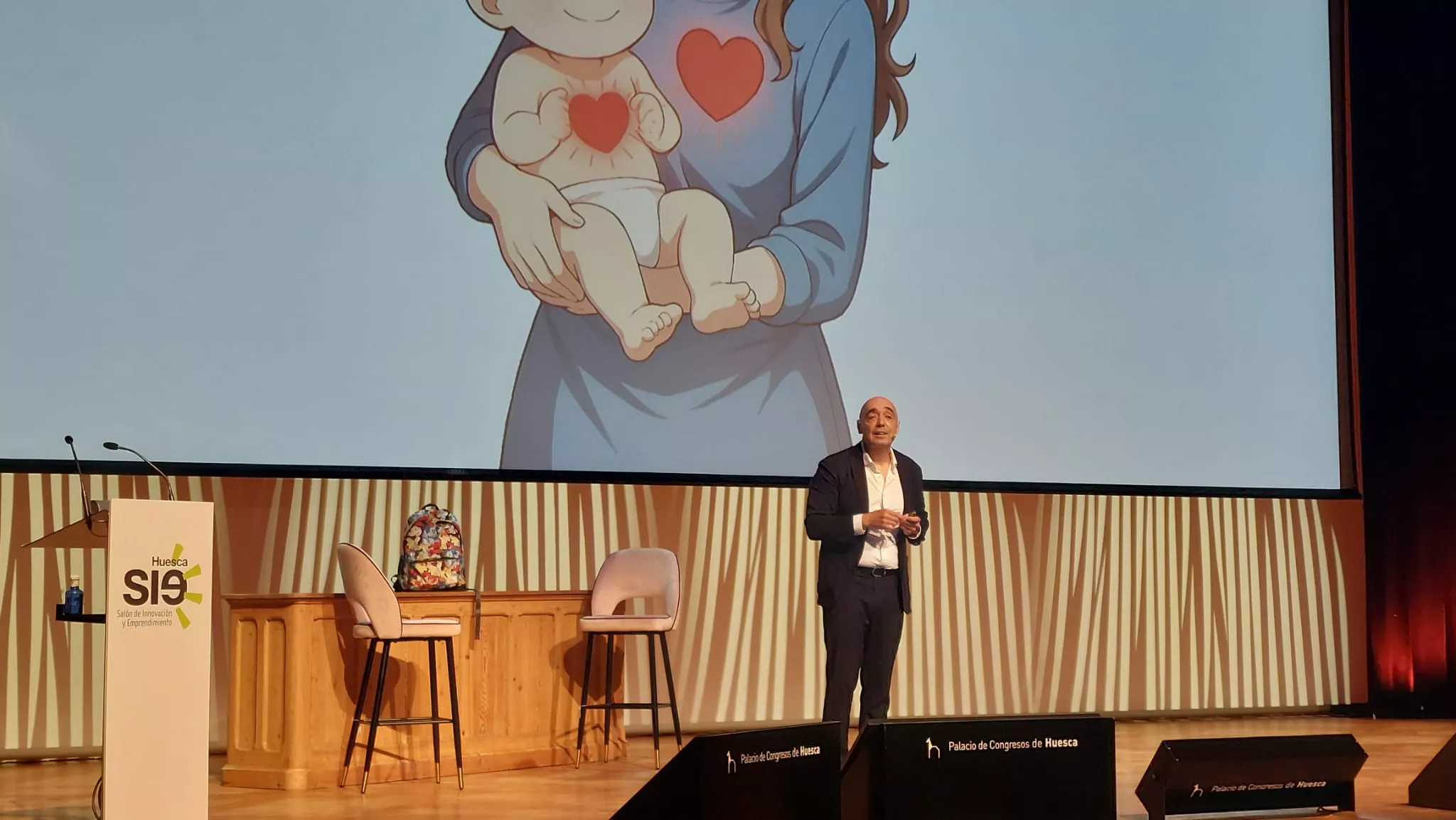 Cipri Quintas en su conferencia