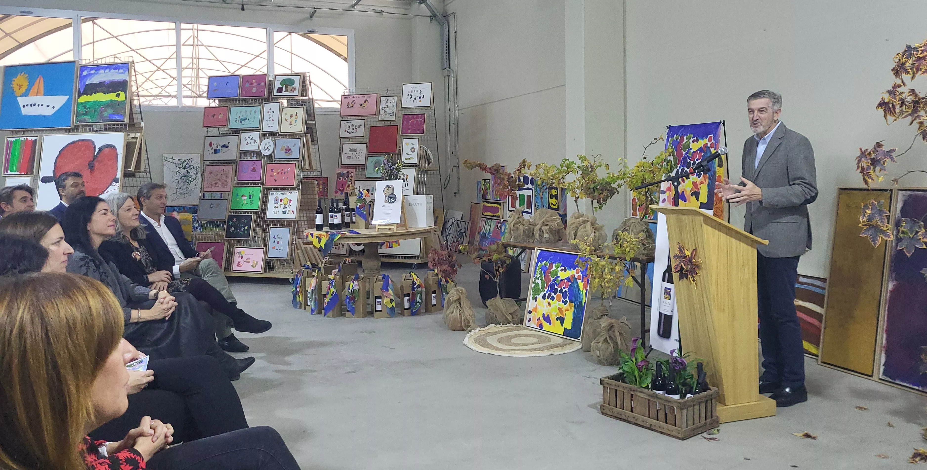 Presentación del Vino Amigo 2025 de Valentia y Enate. Foto Mercedes Manterola