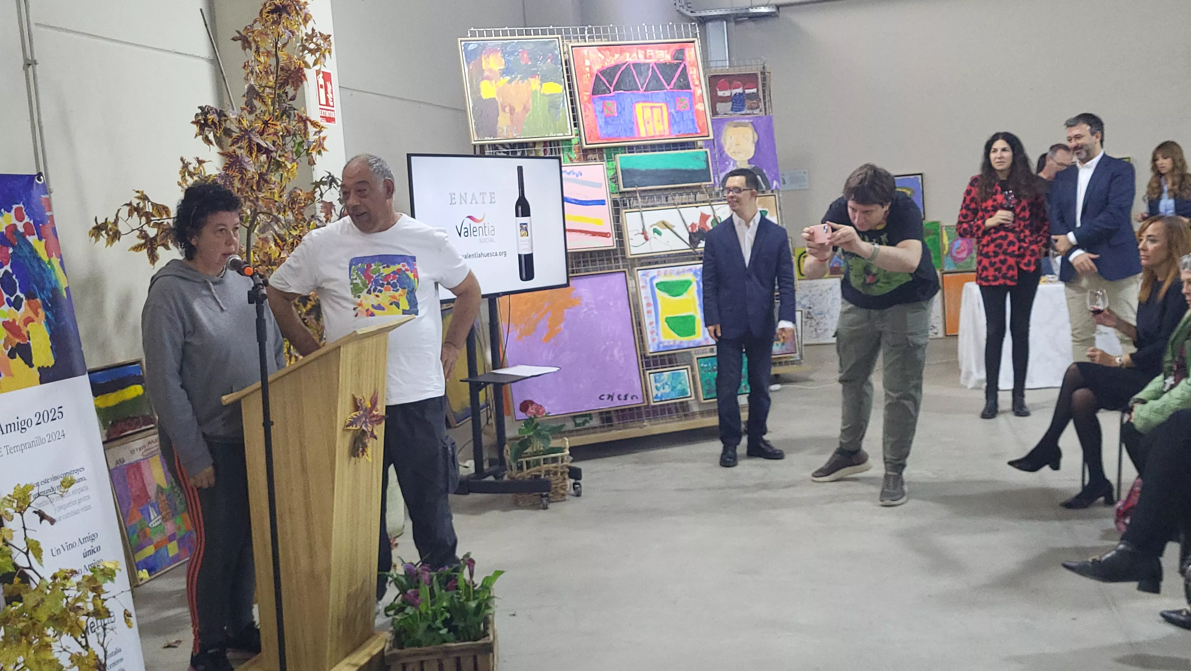 Presentación del Vino Amigo 2025 de Valentia y Enate. Foto Mercedes Manterola
