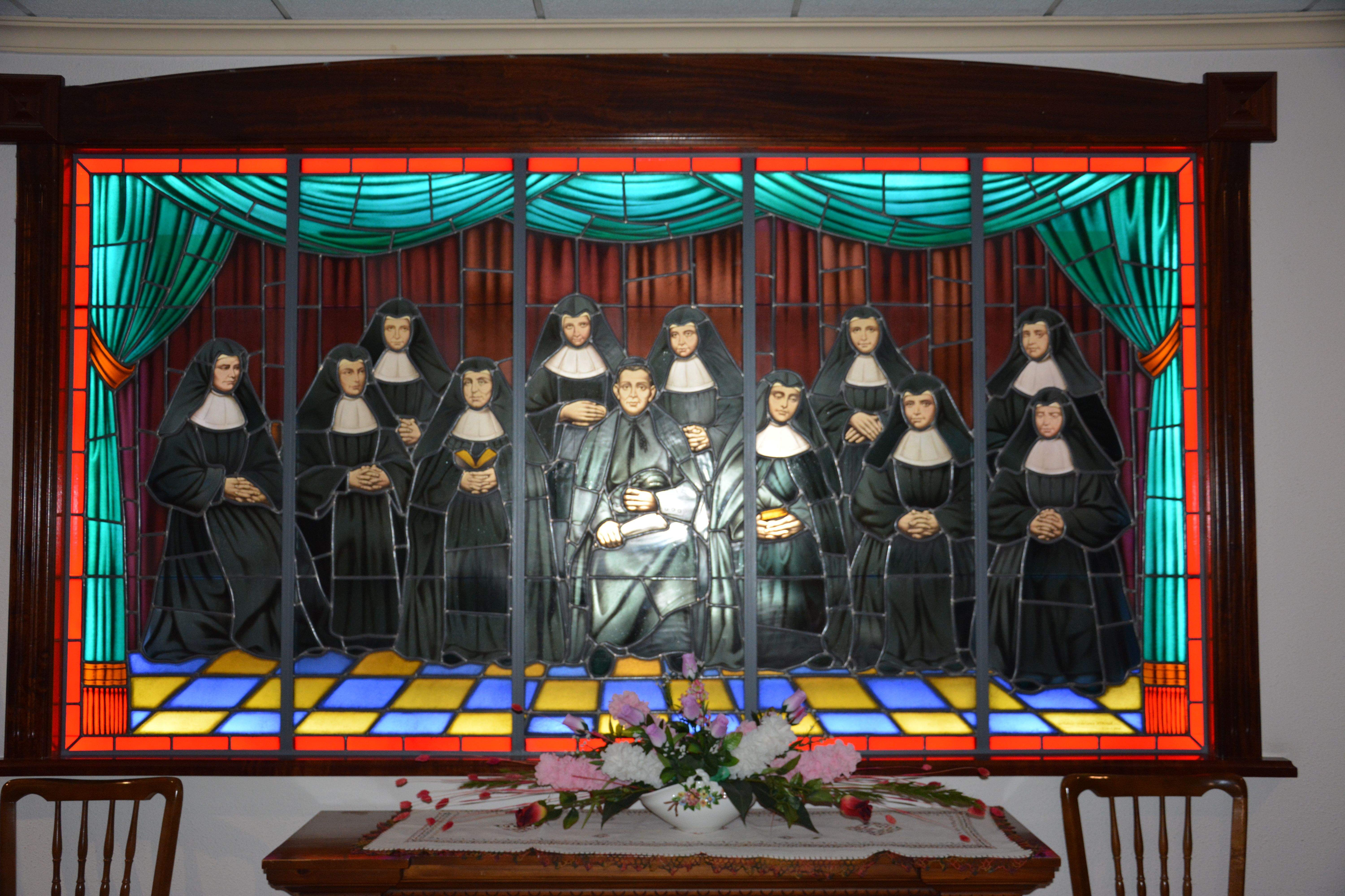 Vidriera en la Congregación