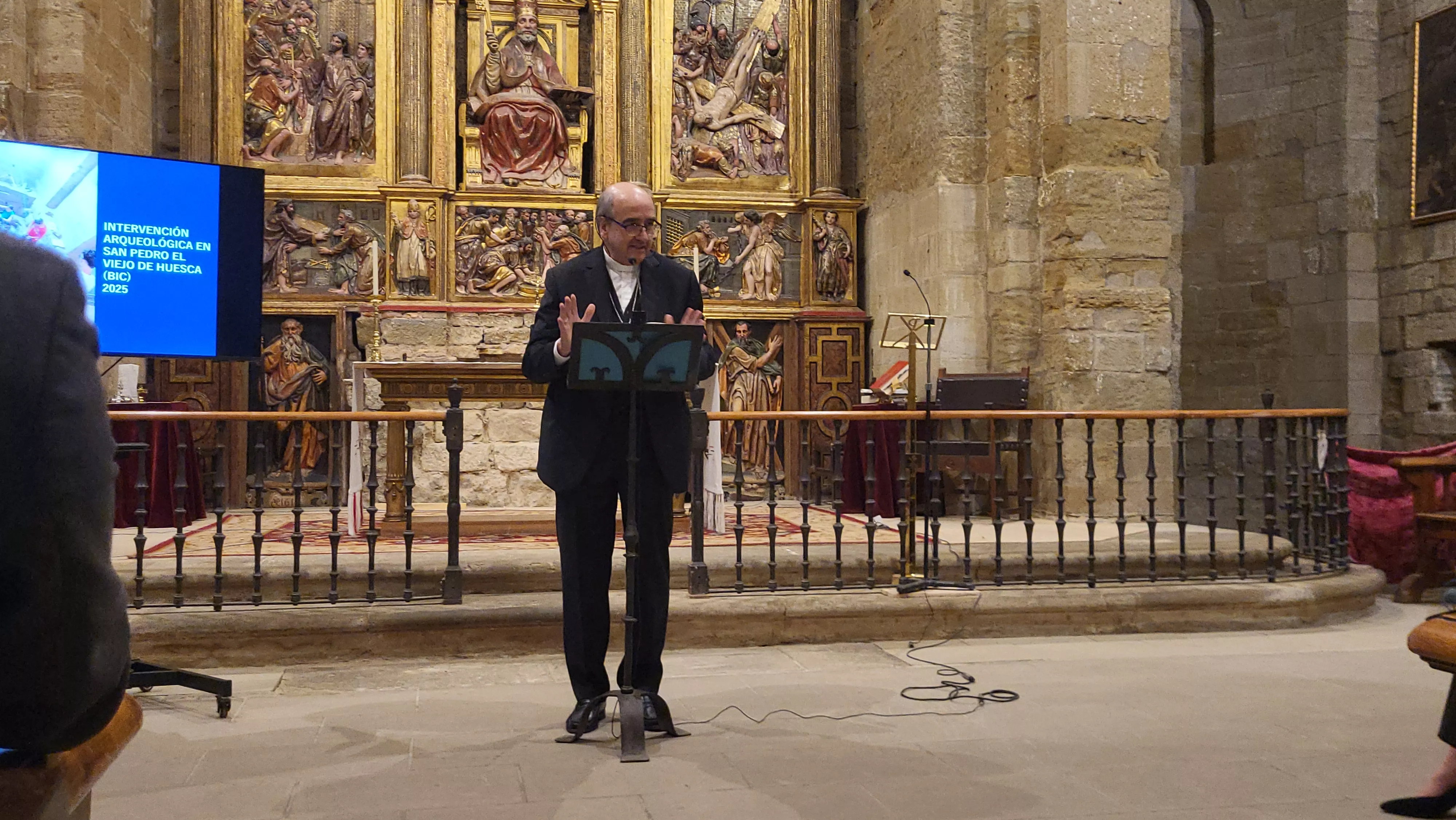 Presentación de los resultados de la excavación arqueológica en San Pedro el Viejo. Foto Mercedes Manterola