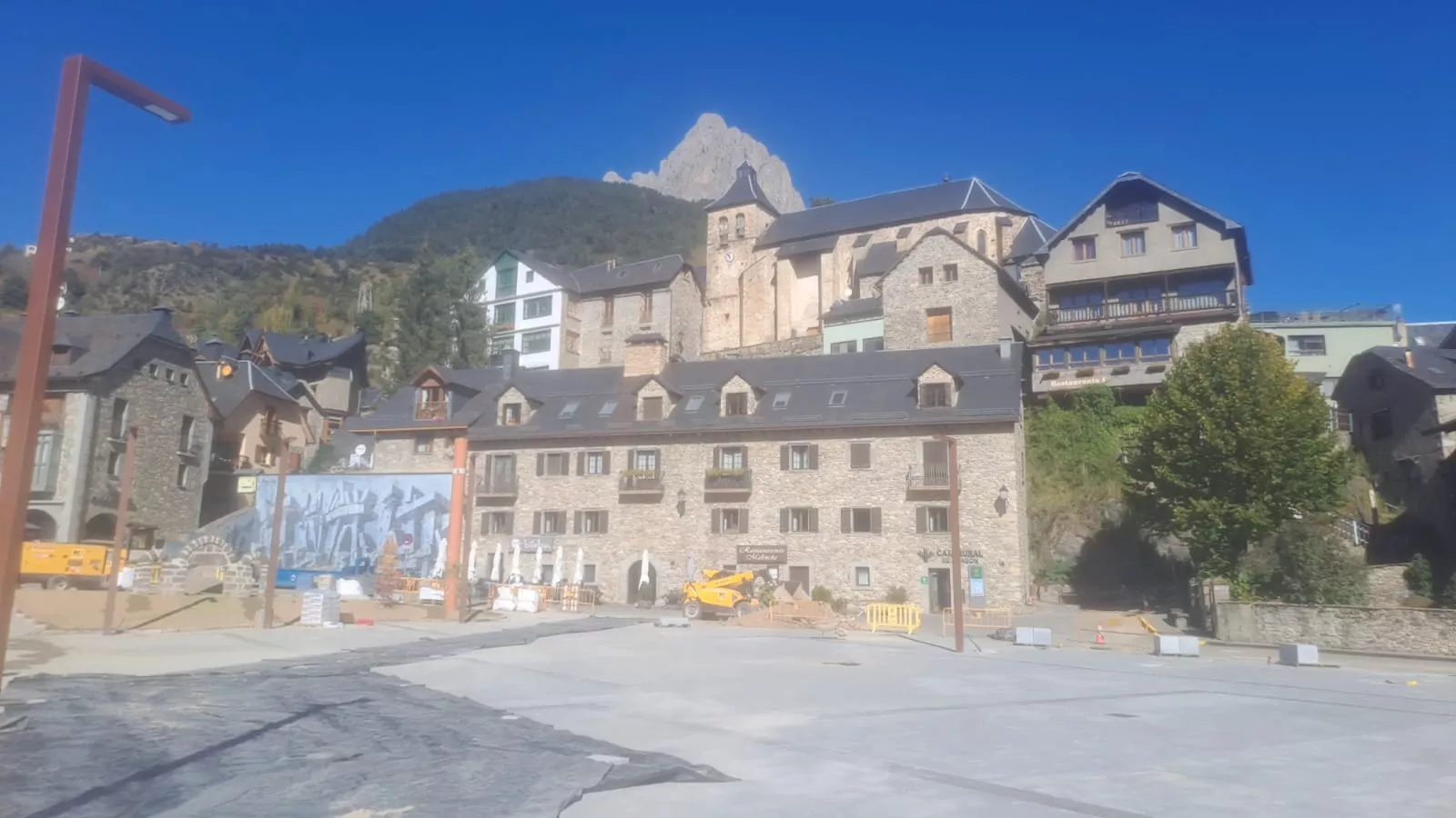 Sallent de Gállego sondea a los vecinos para constituir una cooperativa para viviendas de protección oficial