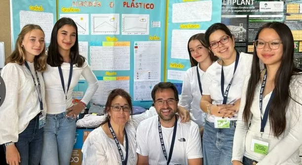 Las cinco alumnas del Sierra de Guara Distinguidas