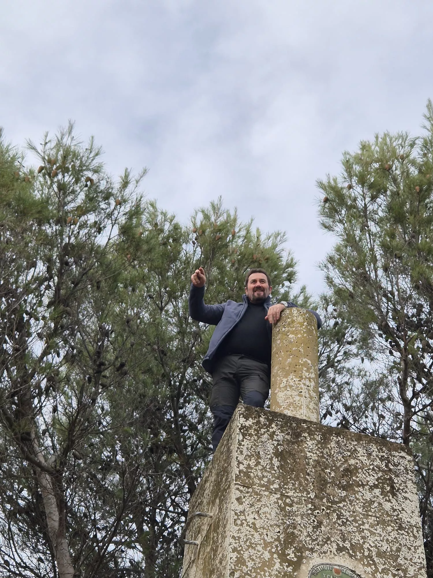 Javieres en el Reto de Santa Eulalia la Mayor y la cima de Santa Quiteria. Foto Juanlu Herrero