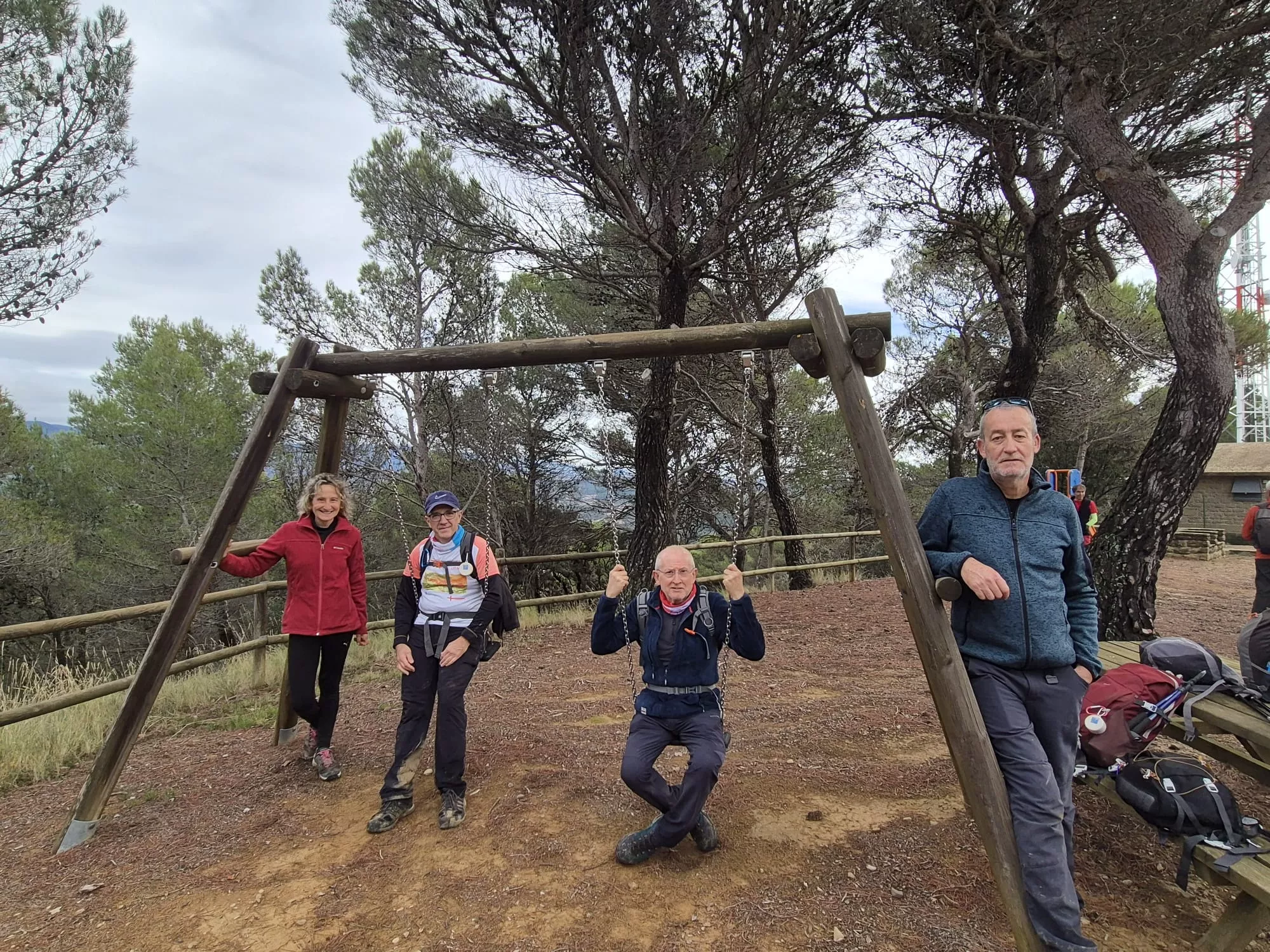 Javieres en el Reto de Santa Eulalia la Mayor y la cima de Santa Quiteria. Foto Juanlu Herrero