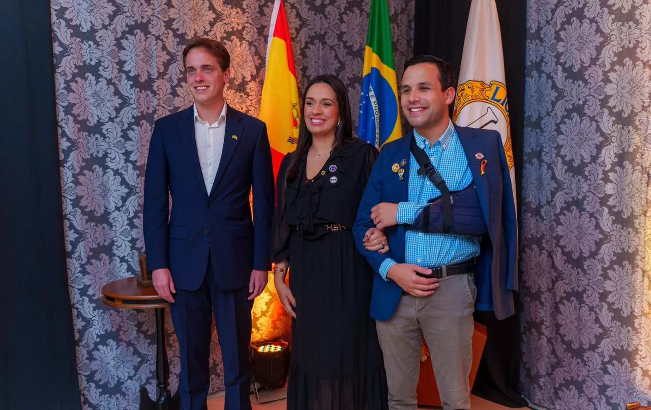 Cena oficial en el Lions Clube y visita a la región histórica del Batoví