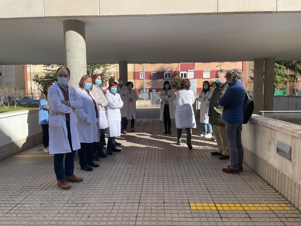 Homenaje a la montañera Amaia Agirre en el Centro de Salud Pirineos