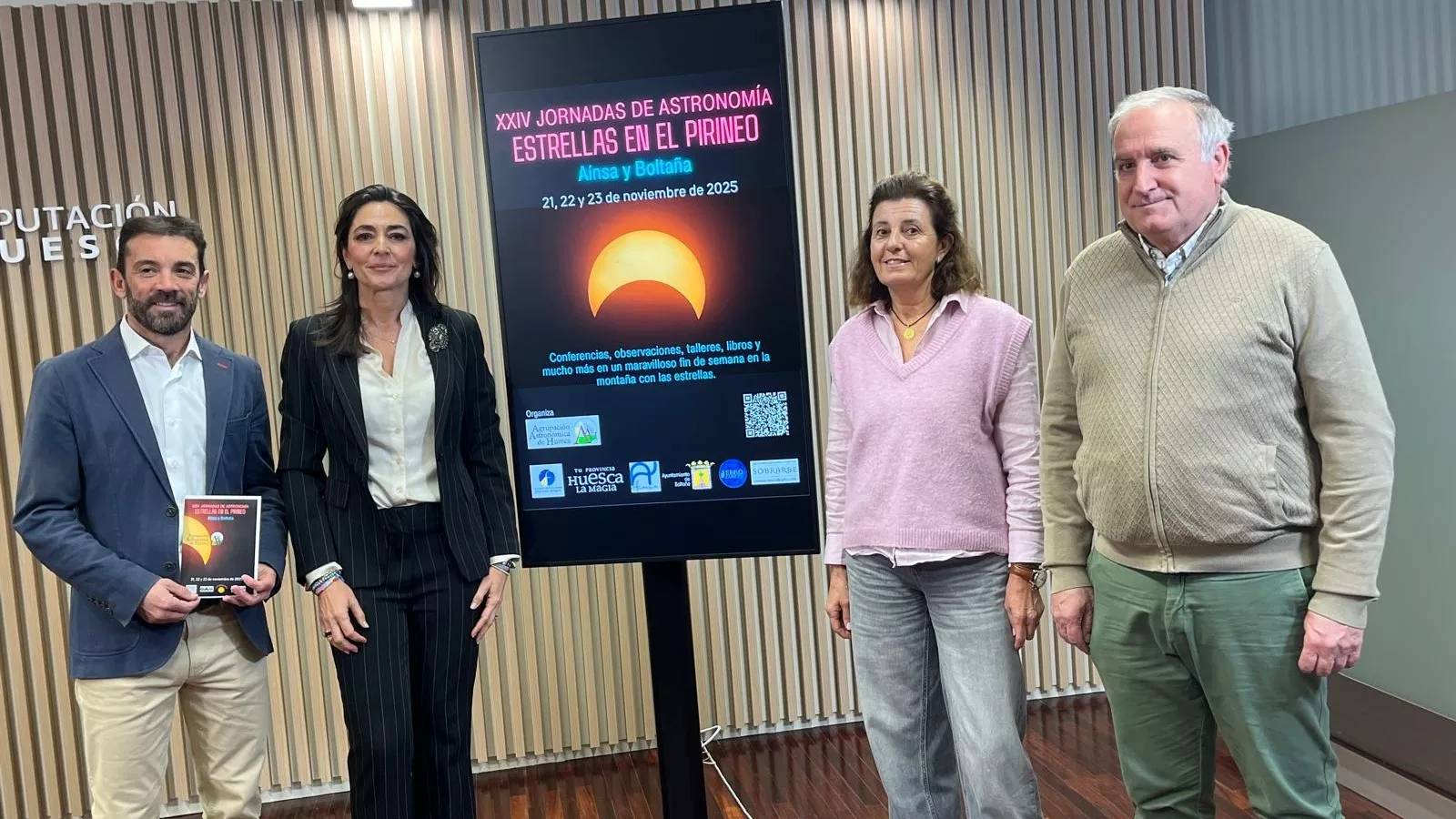 Pueyo, Rufas, Lavilla y Solanes en la presentación de las jornadas Estrellas del Pirineo. Foto Mercedes Manterola