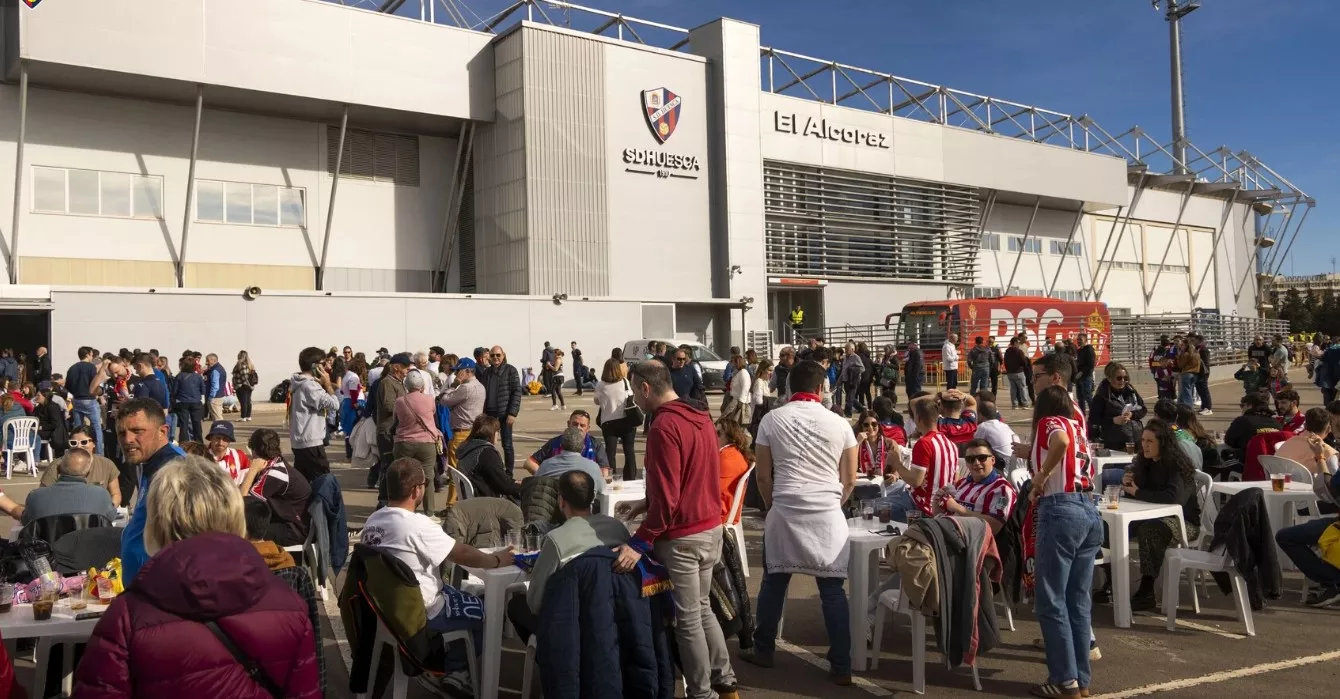 Ambiente en la Terraza de El Alcoraz