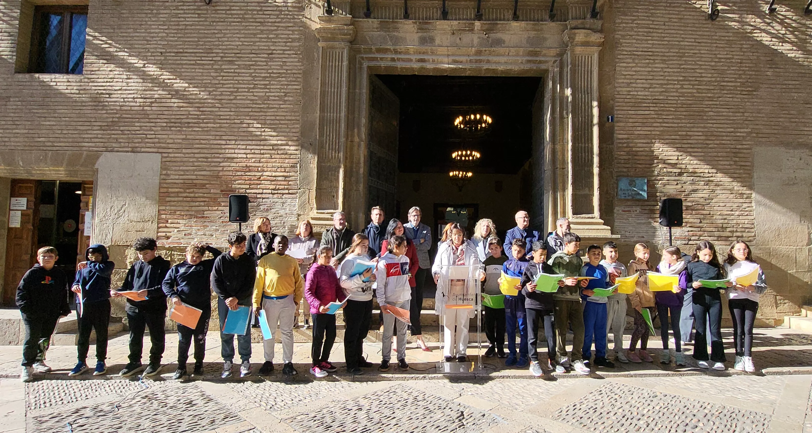 Celebración en Huesca del Día Internacional de los Derechos de la Infancia. Foto Mercedes Manterola