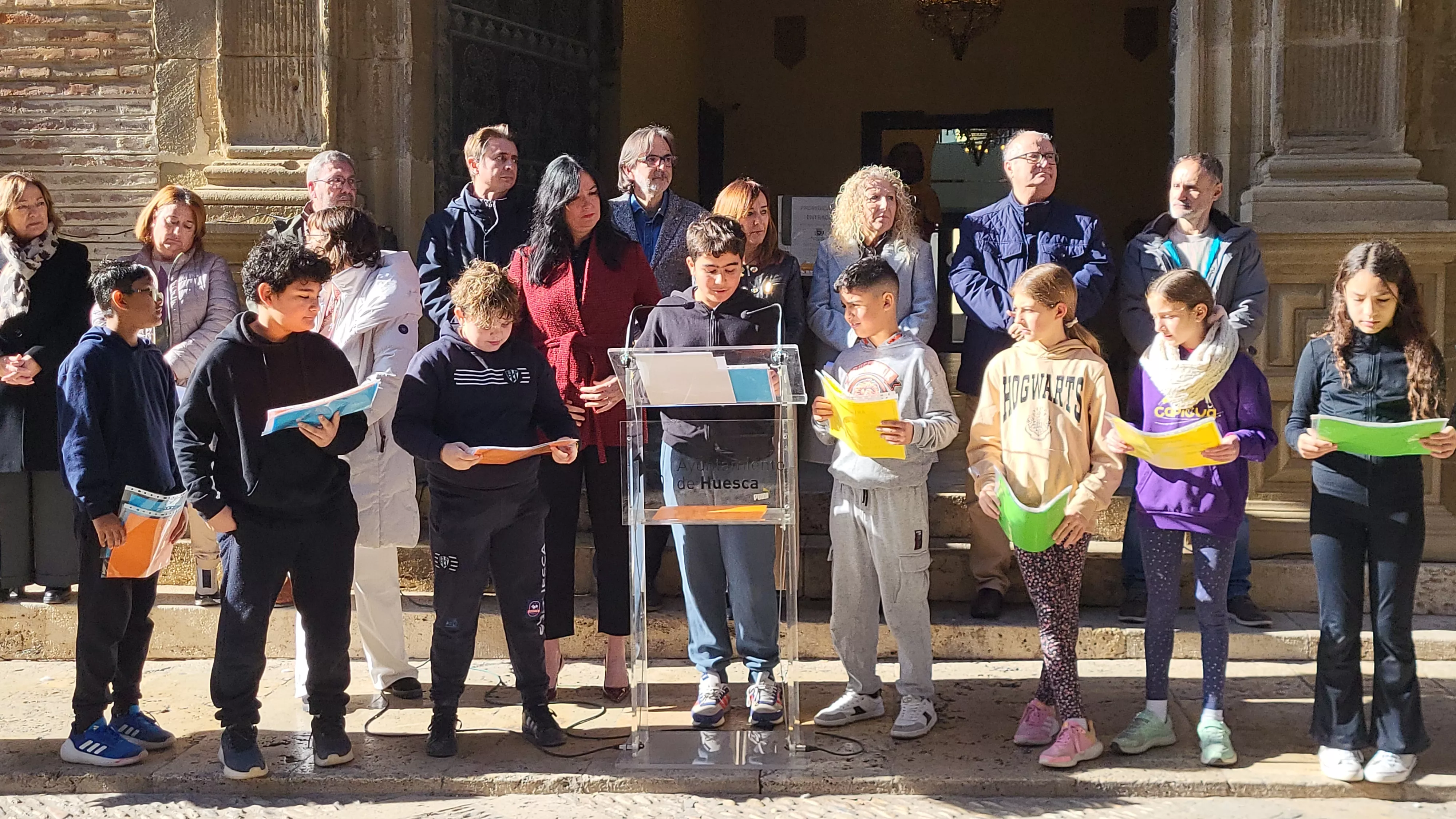 Celebración en Huesca del Día Internacional de los Derechos de la Infancia. Foto Mercedes Manterola