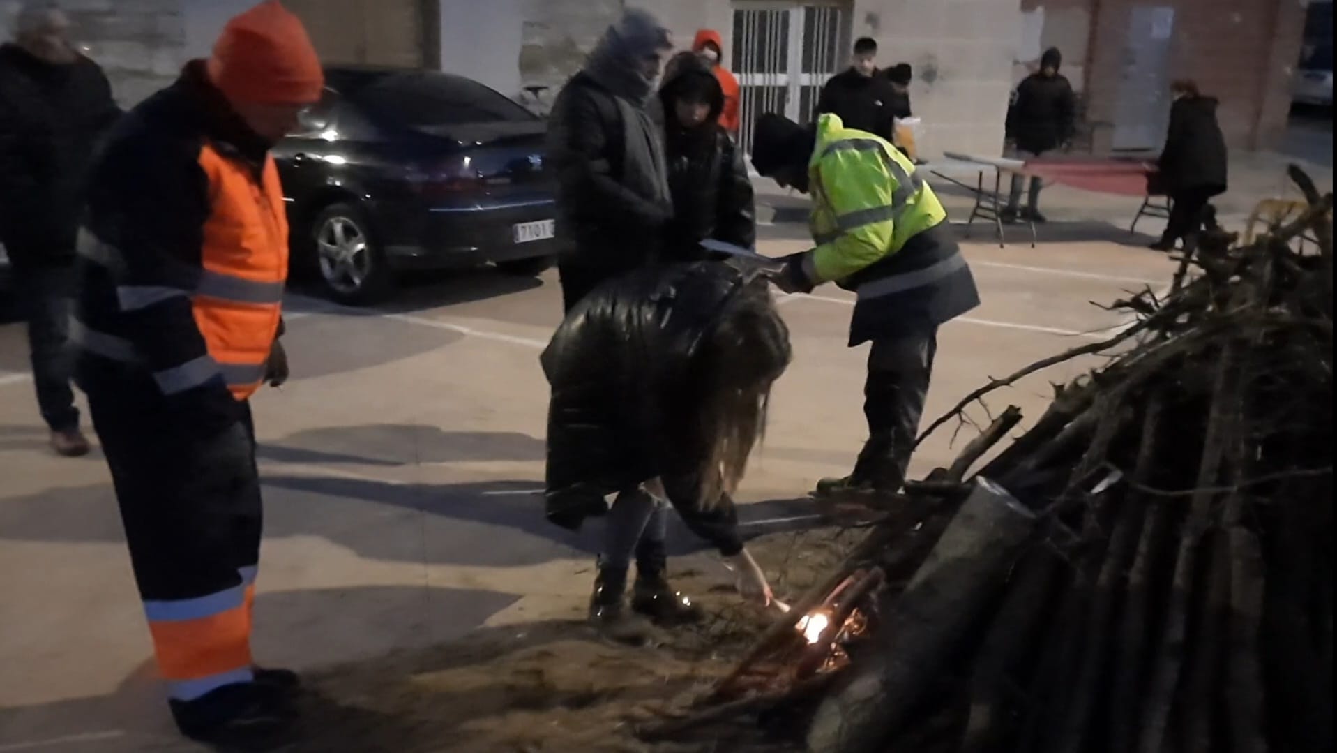 Hoguera de San Pablo en Ayerbe