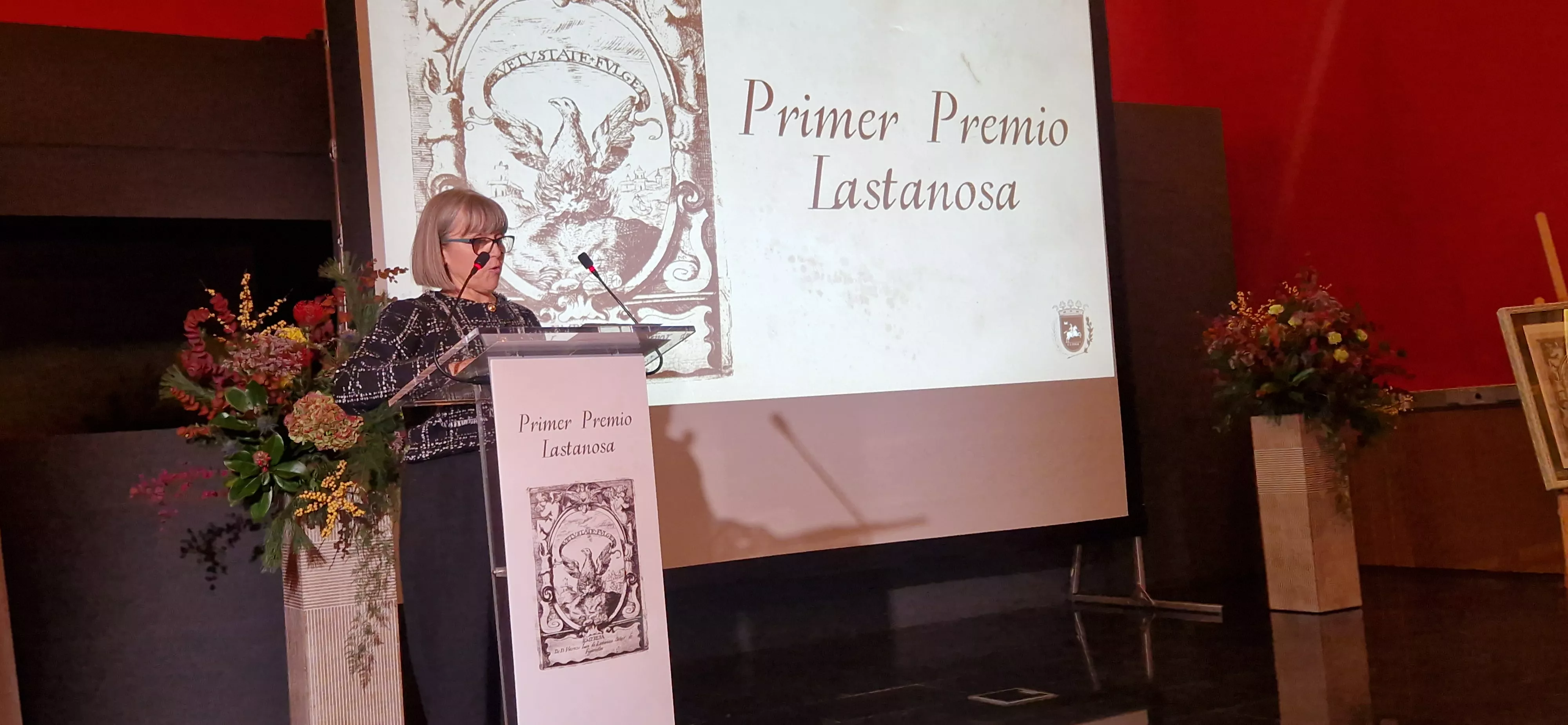 María José Arbués, tras recoger el Premio Lastanosa. Foto Myriam Martínez
