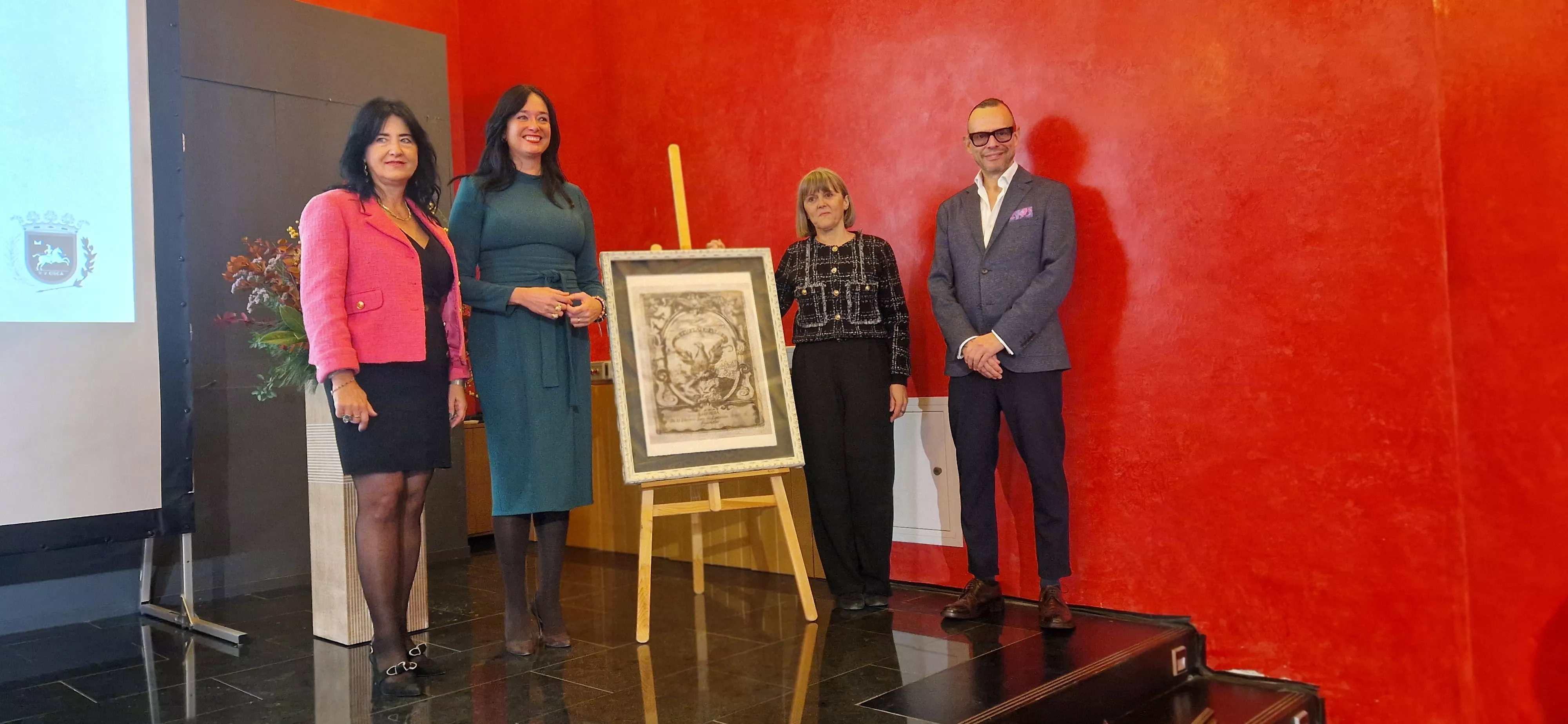Primera edición del Premio Lastanosa recogido por María José Arbués . Foto Myriam Martínez