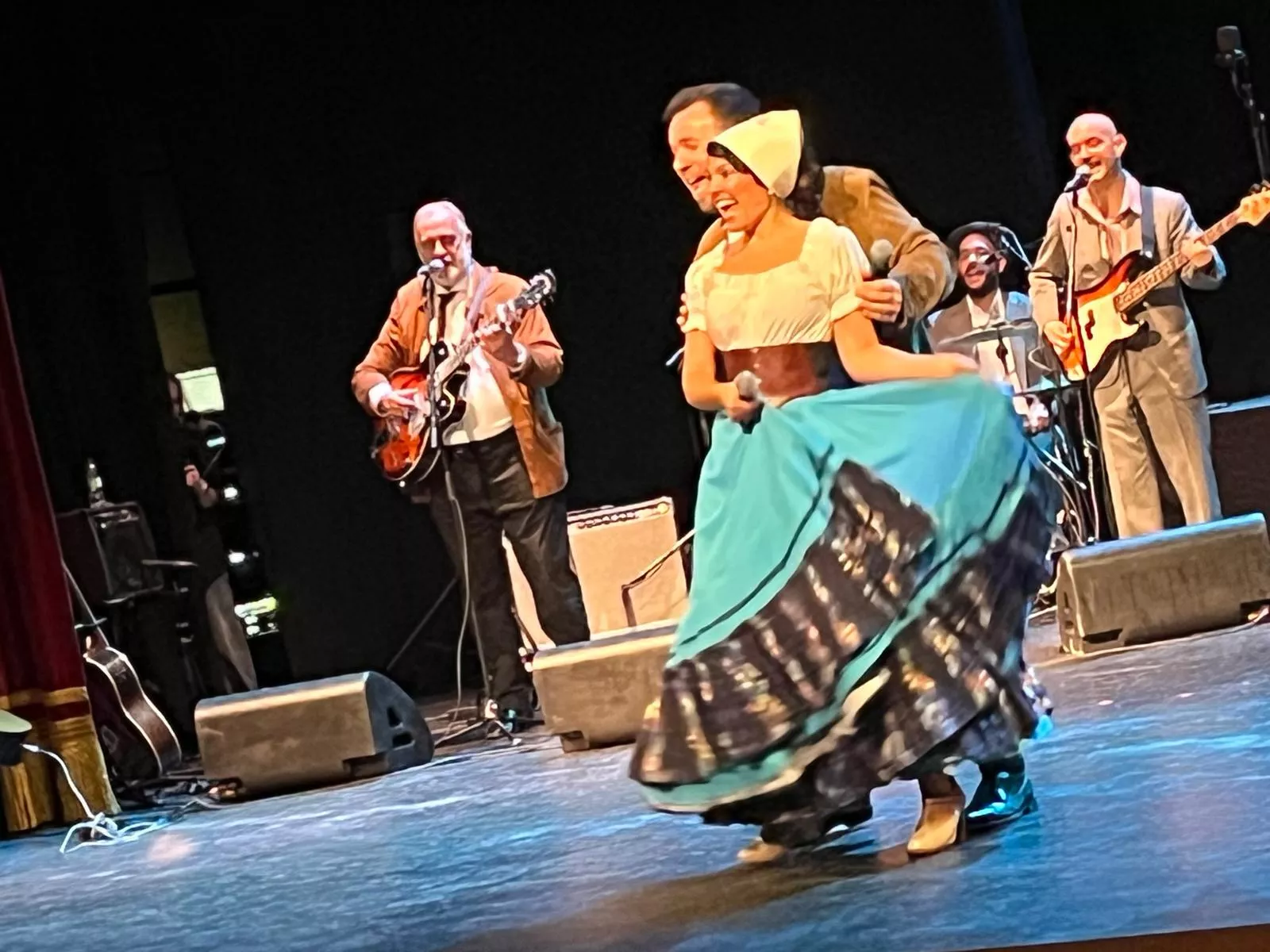 Espectáculo 'Años de Vida' en el Teatro Olimpia. Foto Mercedes Manterola