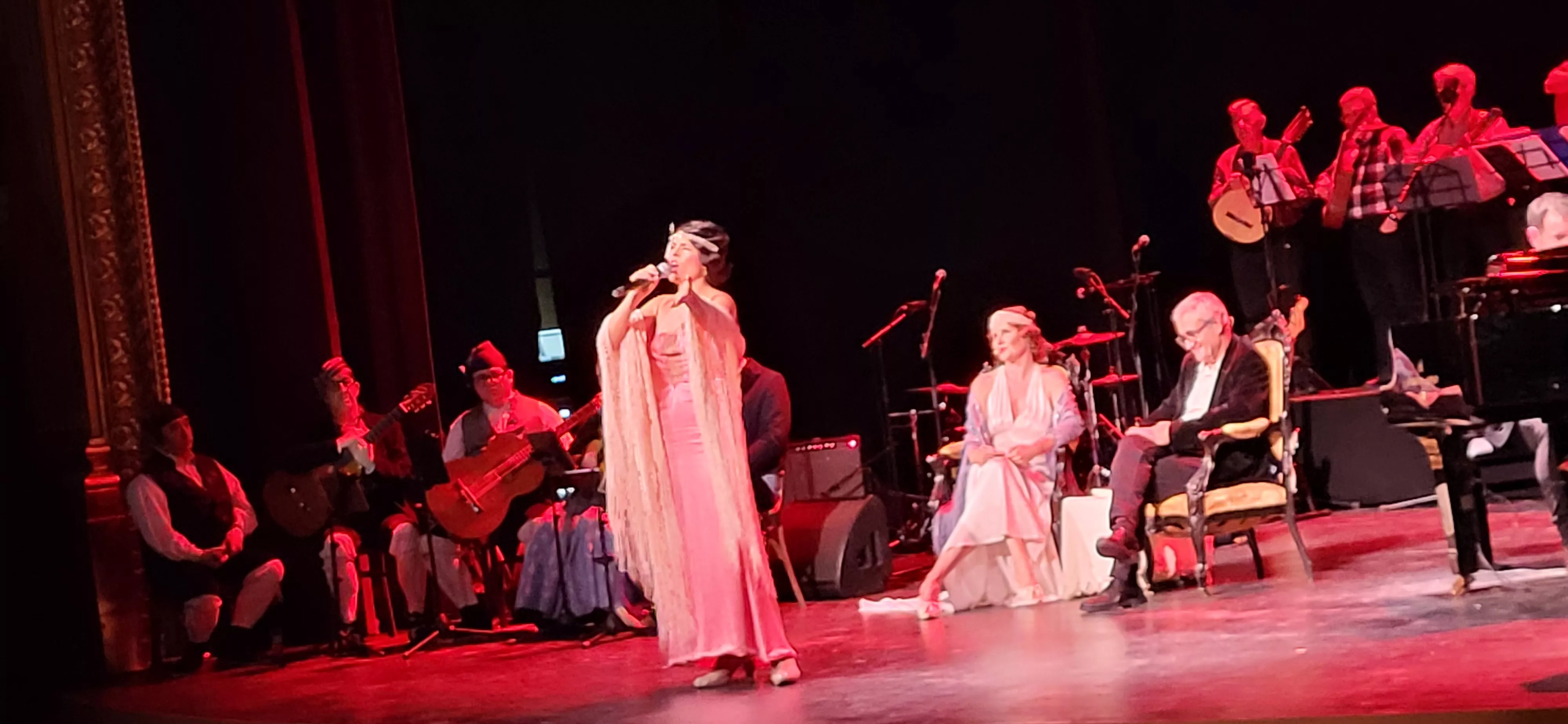 Espectáculo 'Años de Vida' en el Teatro Olimpia. Foto Mercedes Manterola