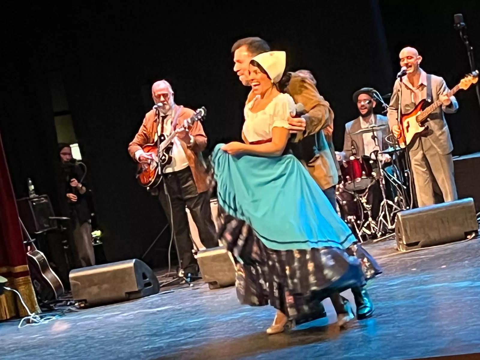 Espectáculo 'Años de Vida' en el Teatro Olimpia. Foto Mercedes Manterola