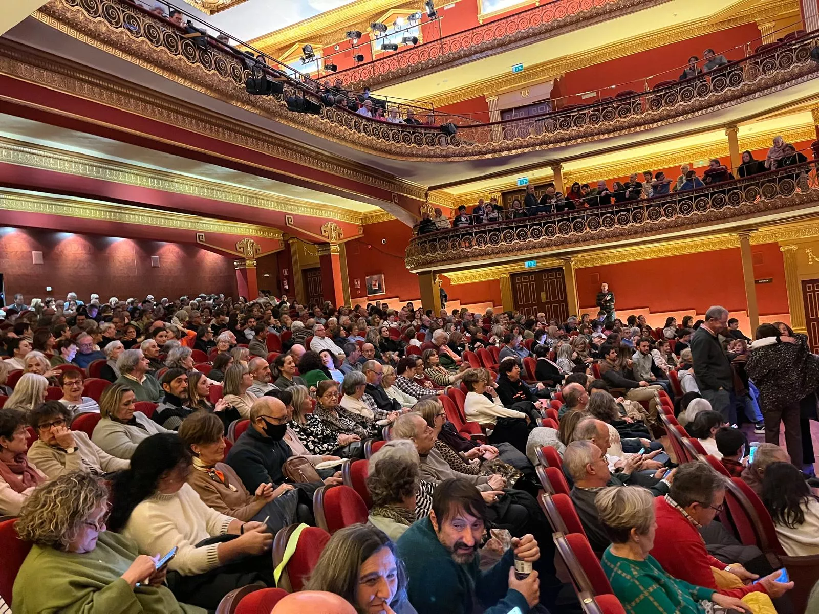 Espectáculo 'Años de Vida' en el Teatro Olimpia. Foto Mercedes Manterola