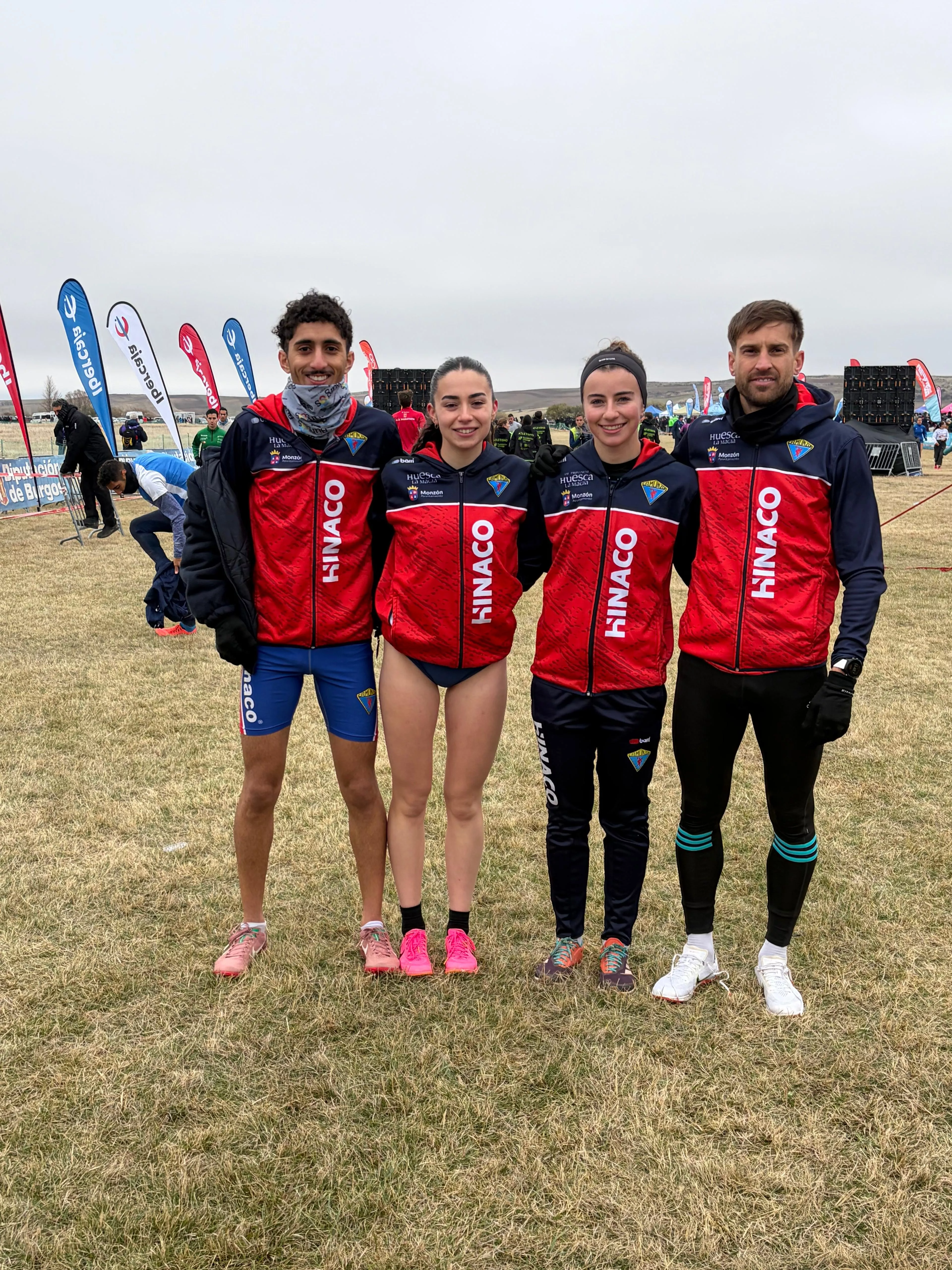 Relevo mixto del Hinaco Monzón. Relevo mixto del Hinaco Monzón.