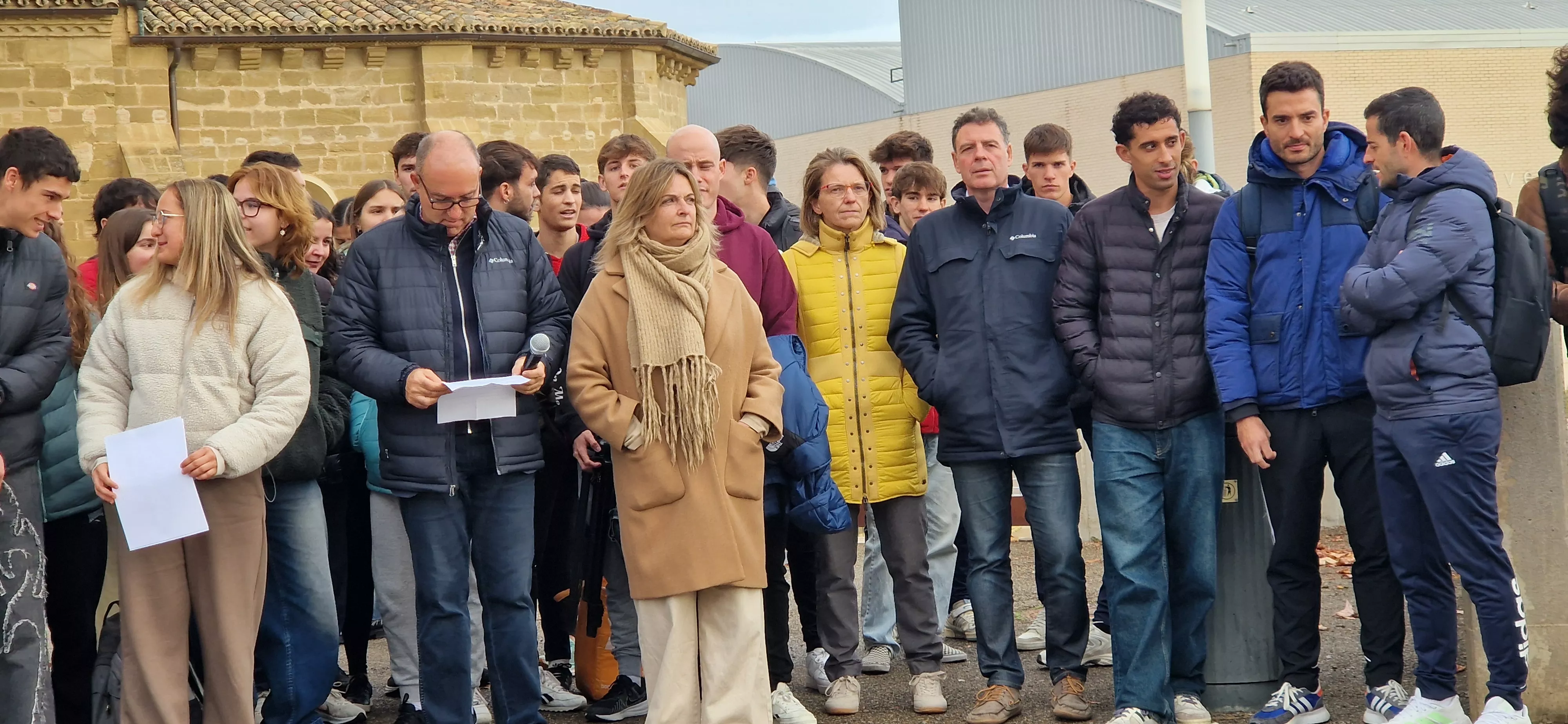 Concentración de Ciencias de la Salud y el Deporte. Foto Myriam Martínez