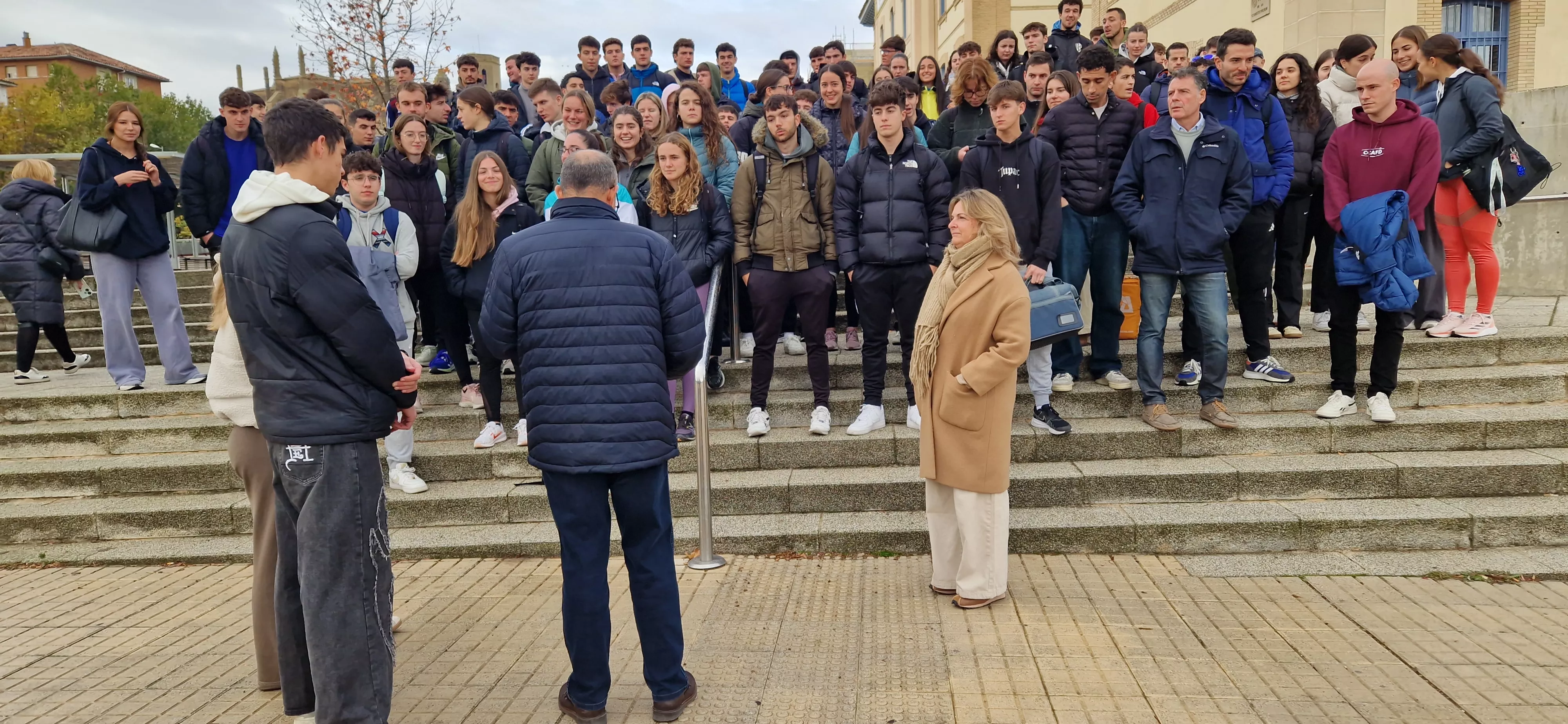 Concentración de Ciencias de la Salud y el Deporte. Foto Myriam Martínez