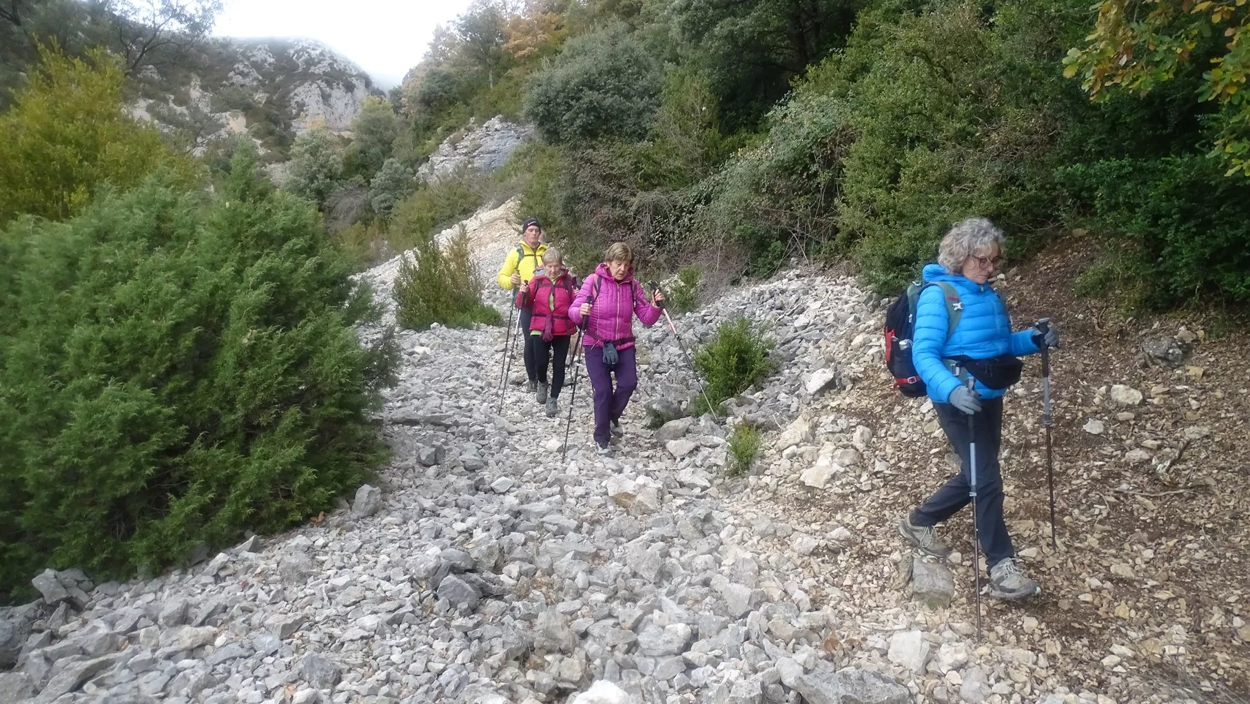 Descenso al valle. Foto Alfredo Zazo