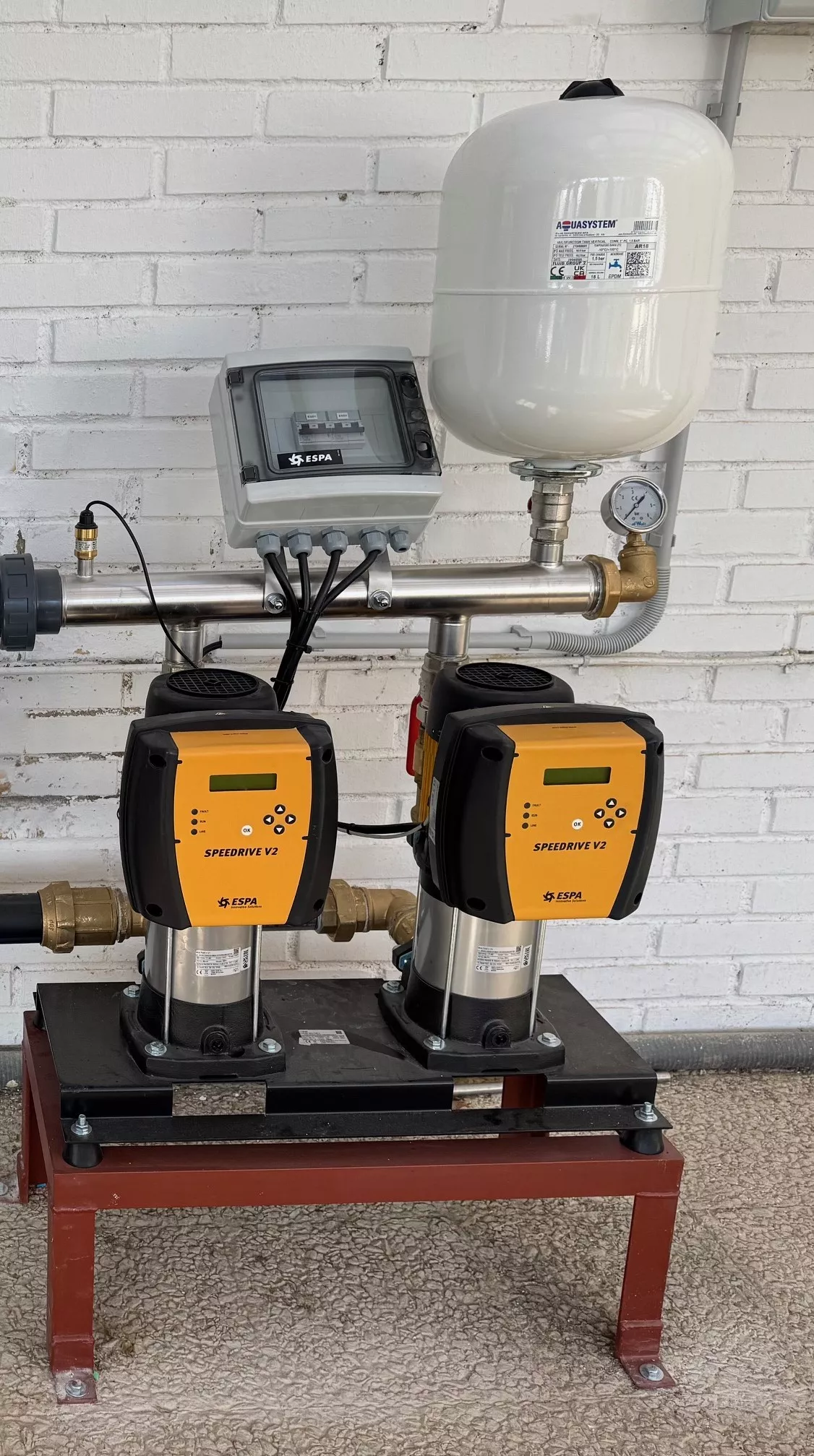 La Finca Beulas con su nuevo riego automatizado.