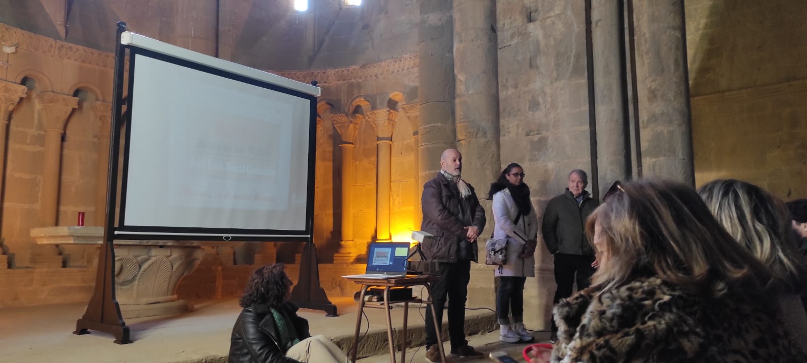 Presentación del libro Berta, Reina de los Mallos, en la Iglesia de Agüero 