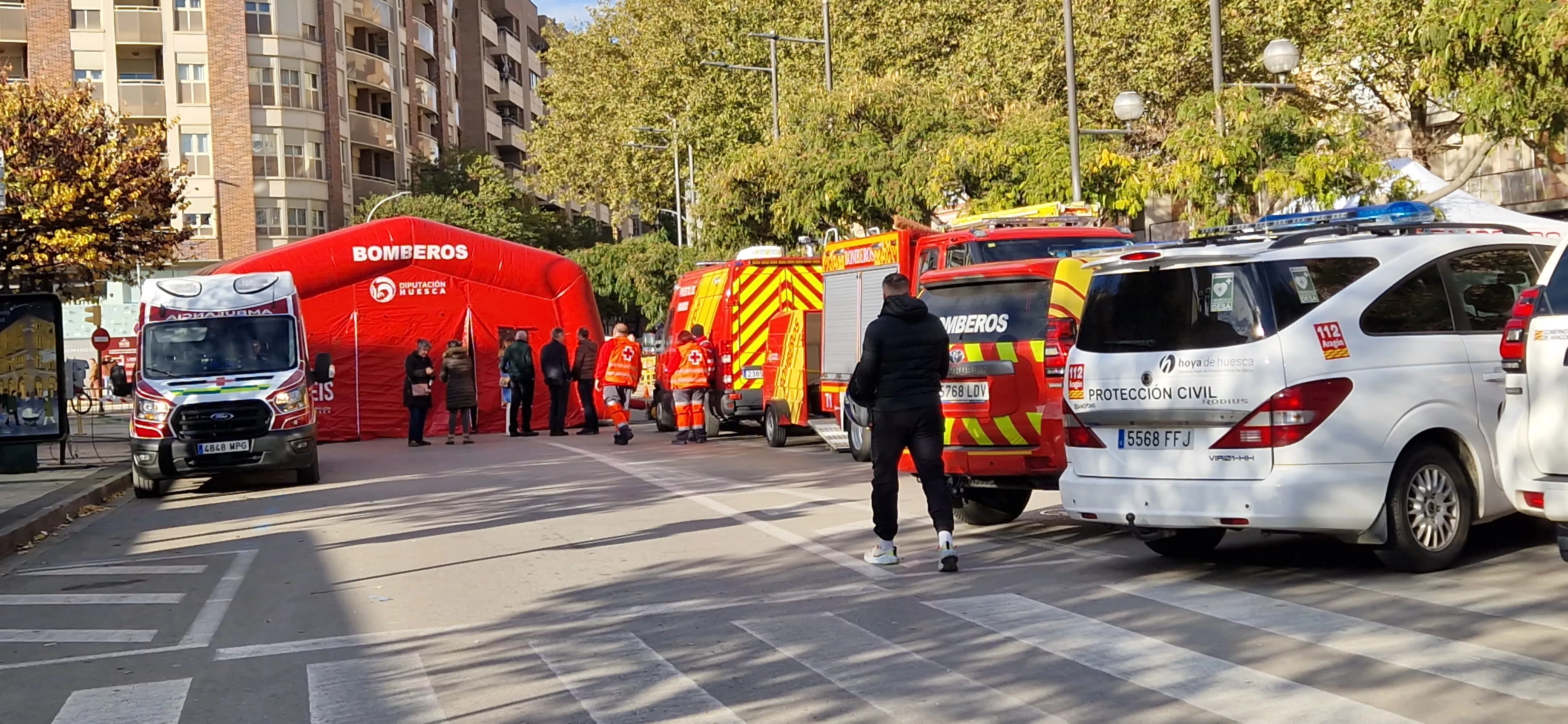 La alcaldesa ha destacado el comportamiento de los vecinos de Santa Clara y del resto de Huesca y de los servicios implicados. Foto Myriam Martínez