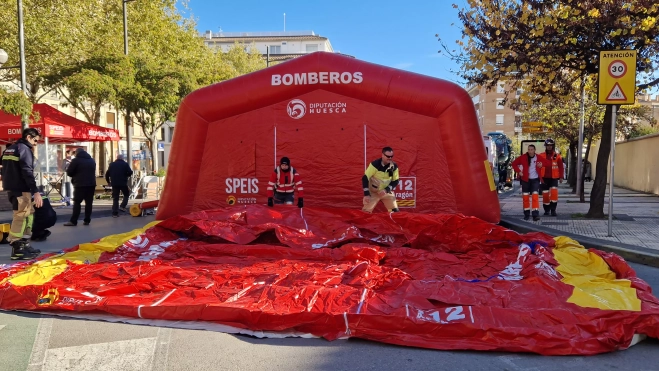 Plaza Santa Clara de Huesca al día siguiente del desalojo. Foto Myriam Martínez Plaza Santa Clara de Huesca al día siguiente del desalojo. Foto Myriam Martínez