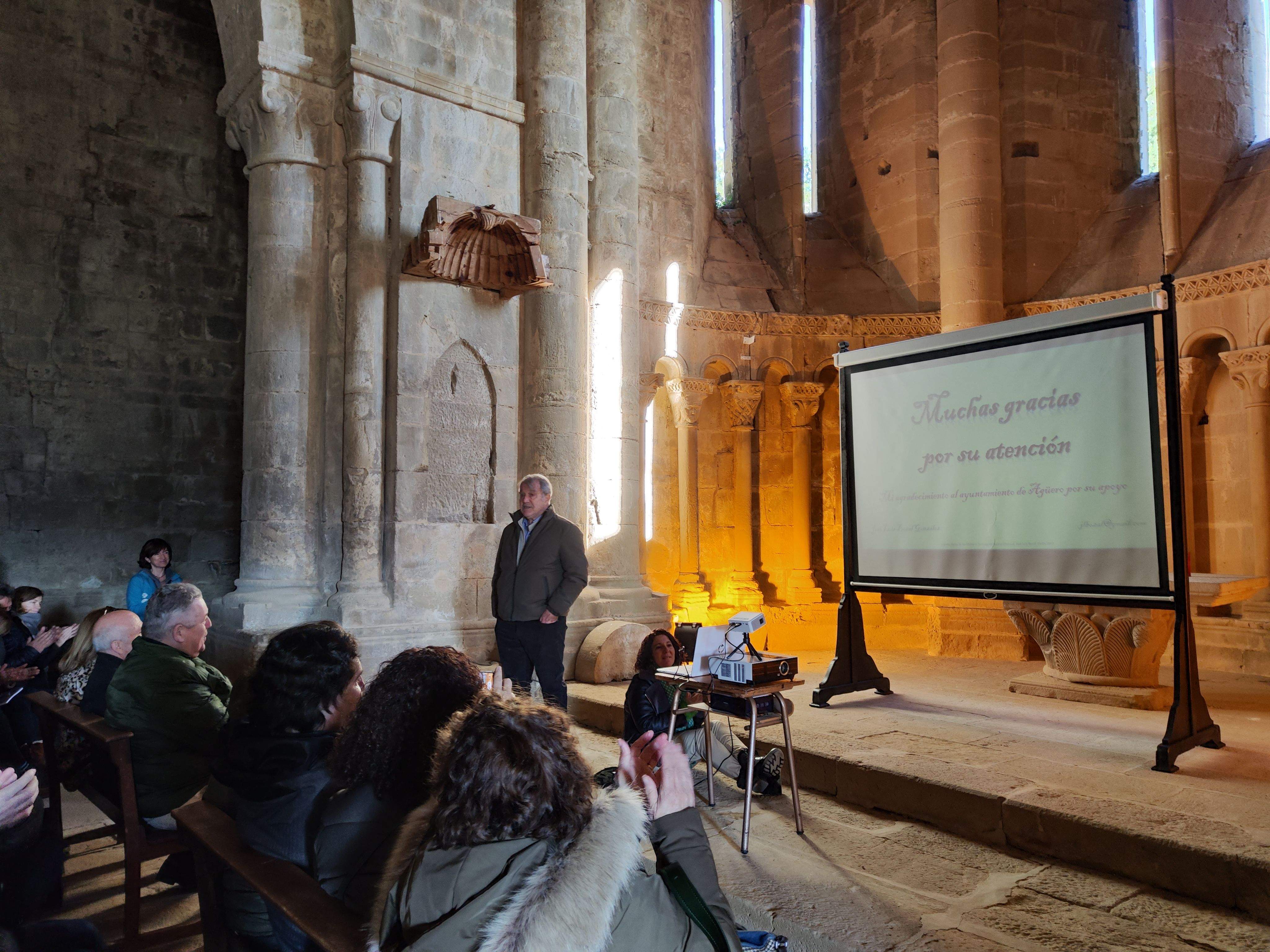 Presentación del libro Berta, Reina de los Mallos, en la Iglesia de Agüero 