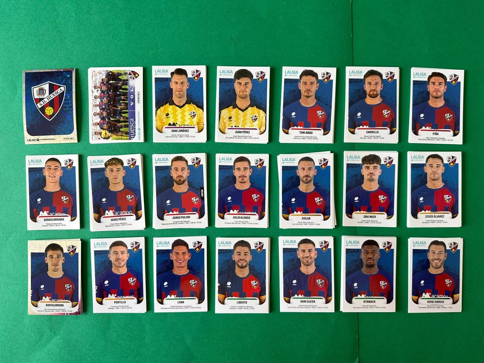 Plantilla SD Huesca cromos Panini